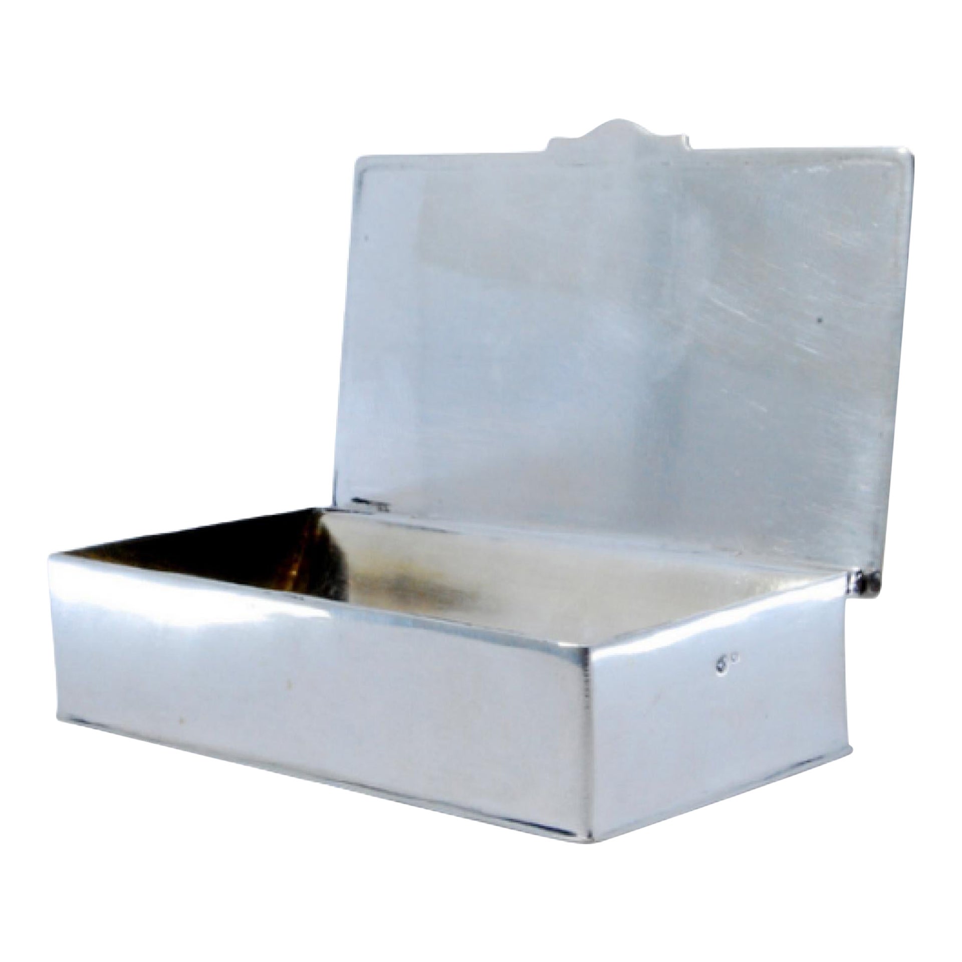 Rectangular silver stamp box with a smooth lid For Sale