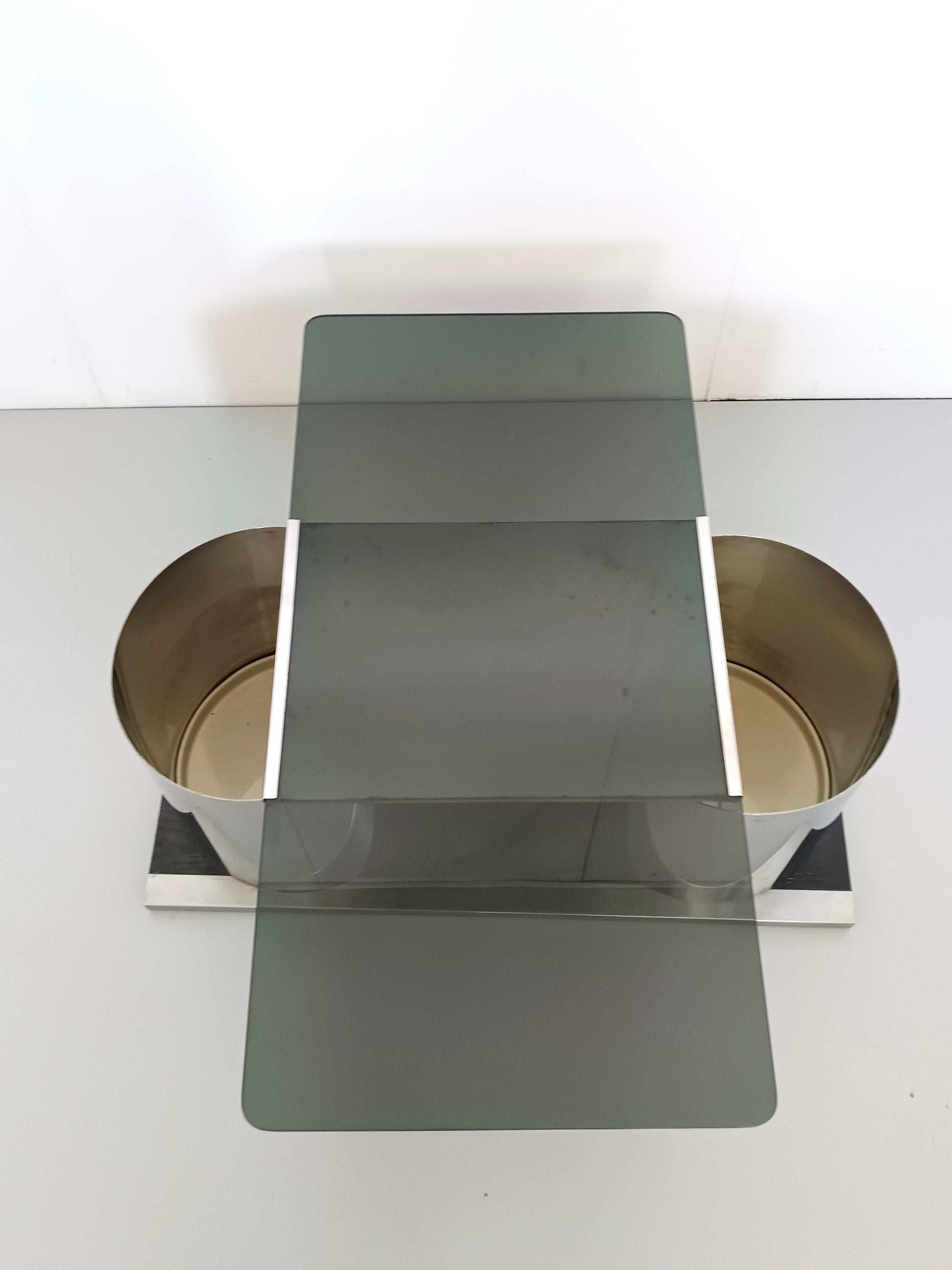 Rectangular Smoked Glass Coffee Table / Dry Bar in the style of François Monnet In Good Condition For Sale In Bresso, Lombardy