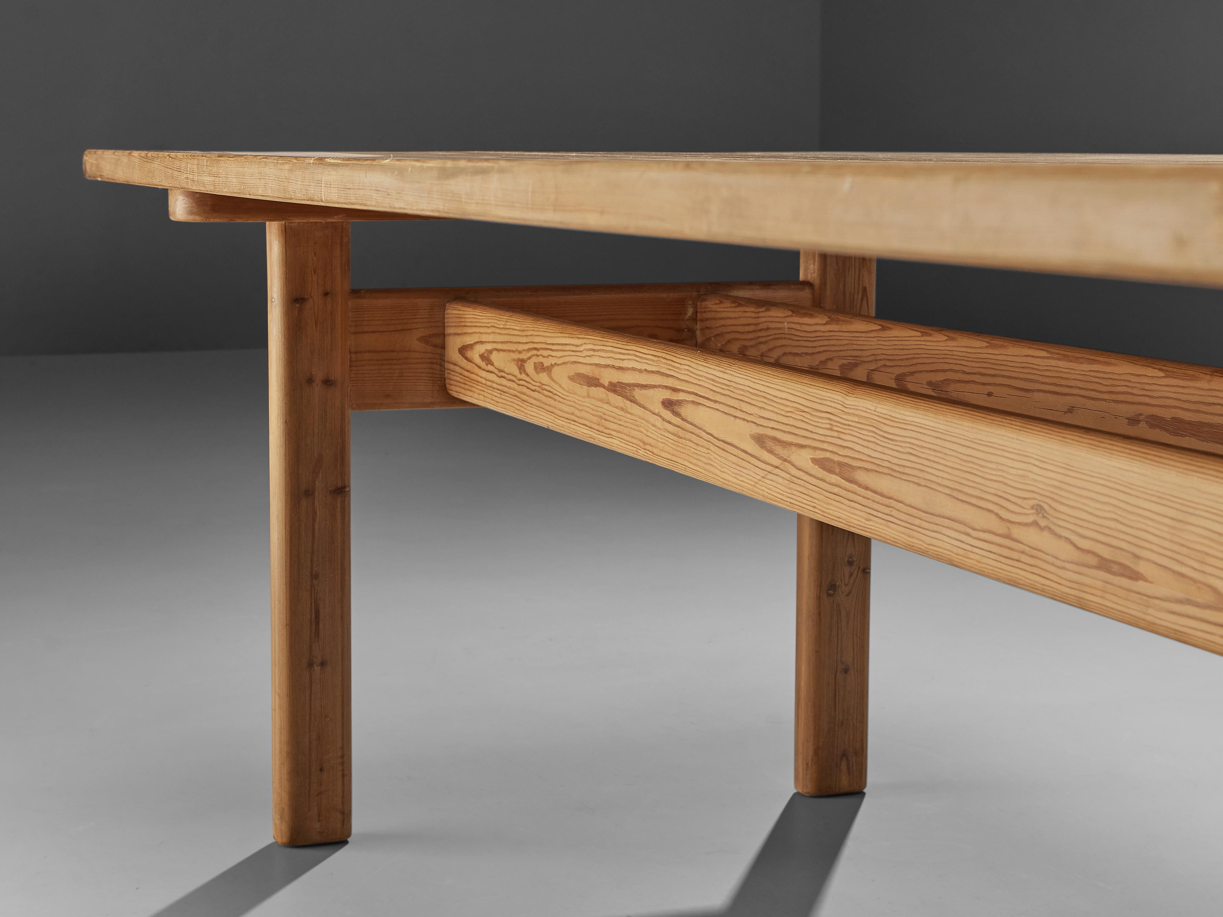 Sizeable Swedish Dining Table in Solid Pine 6