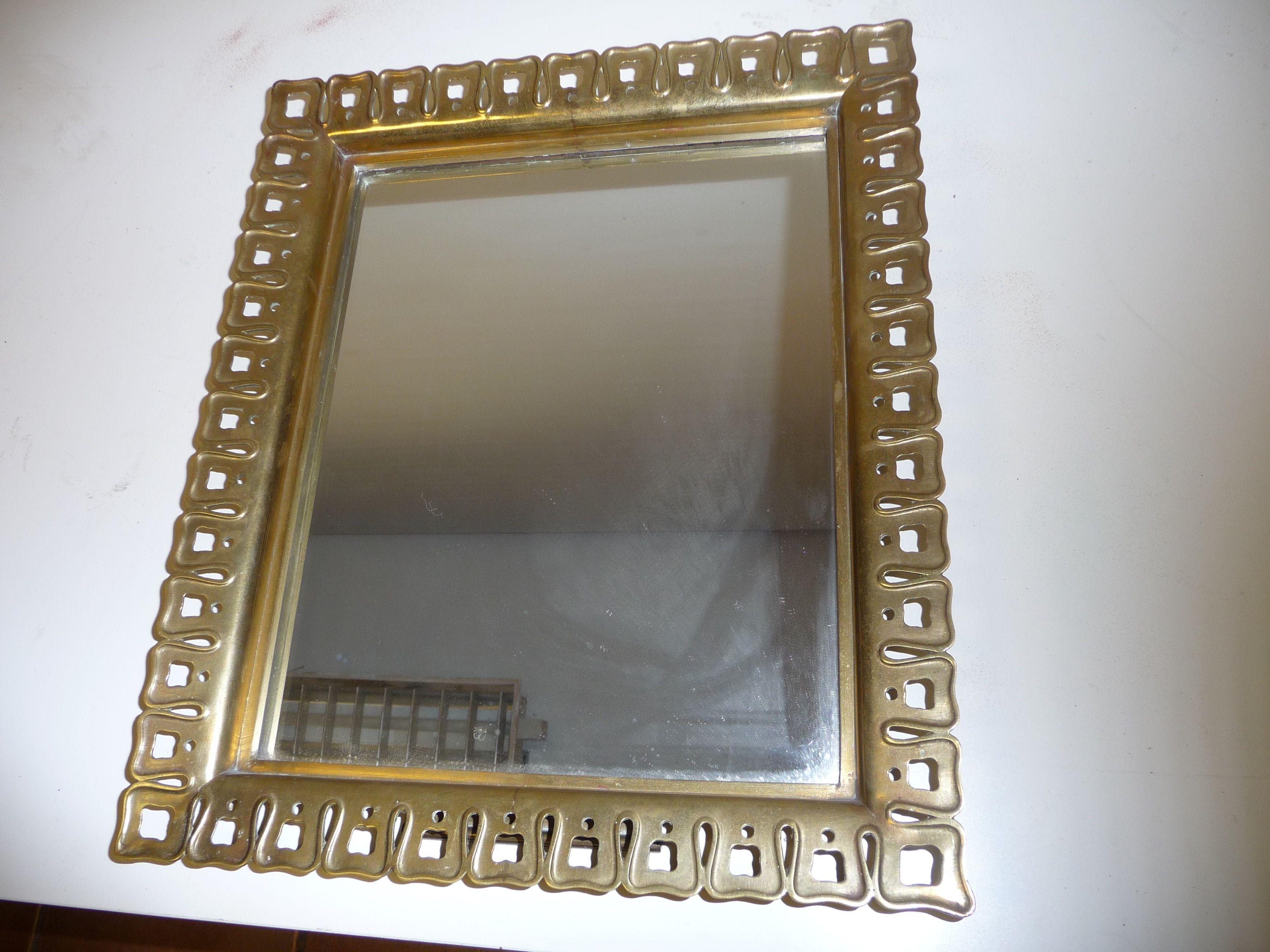Rectangular table mirror. Italy 40s, 50s. Solid brass.  For Sale 4