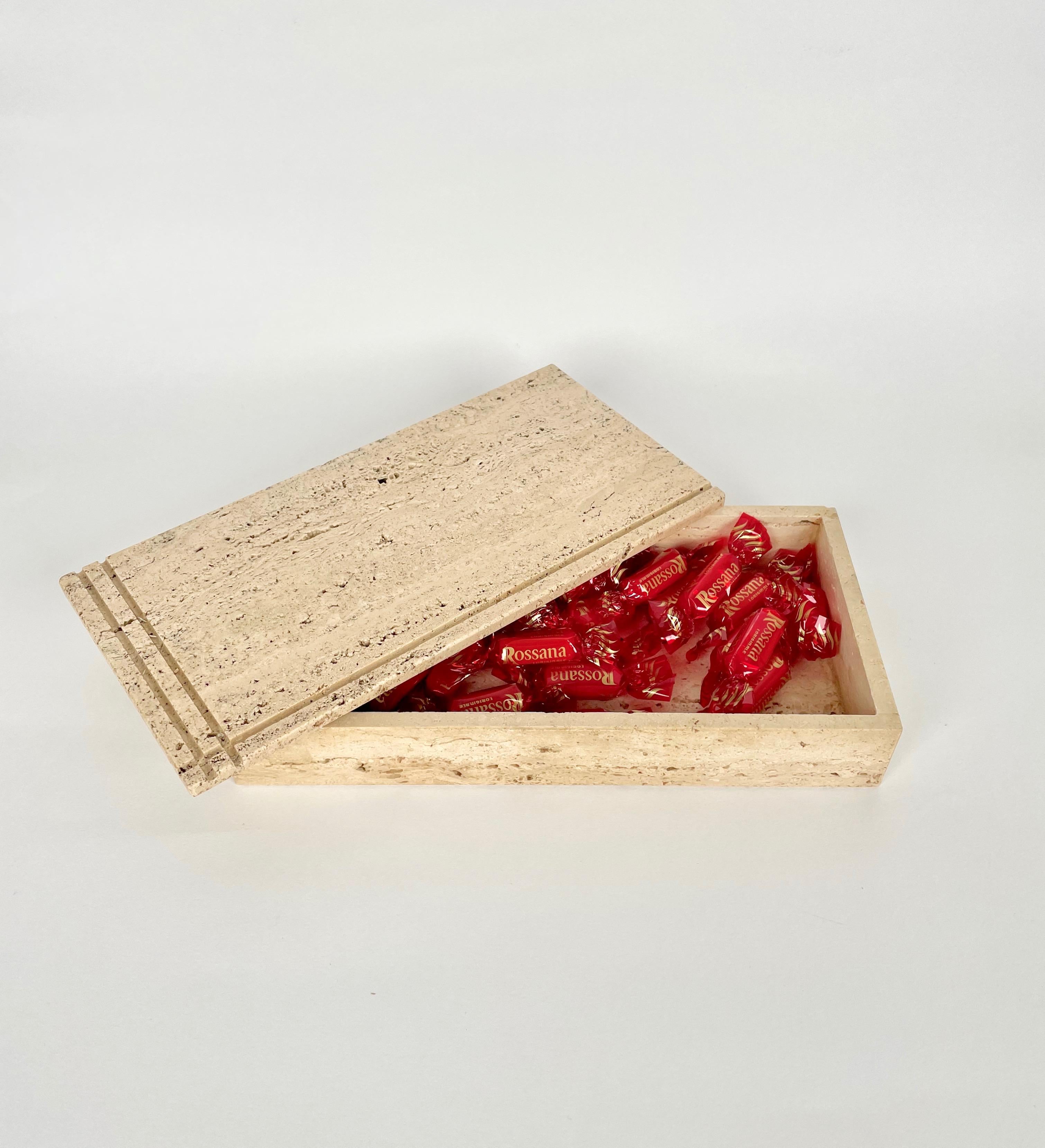 Rectangular Travertine Box Attributed to Fratelli Mannelli, Italy, 1970s 1