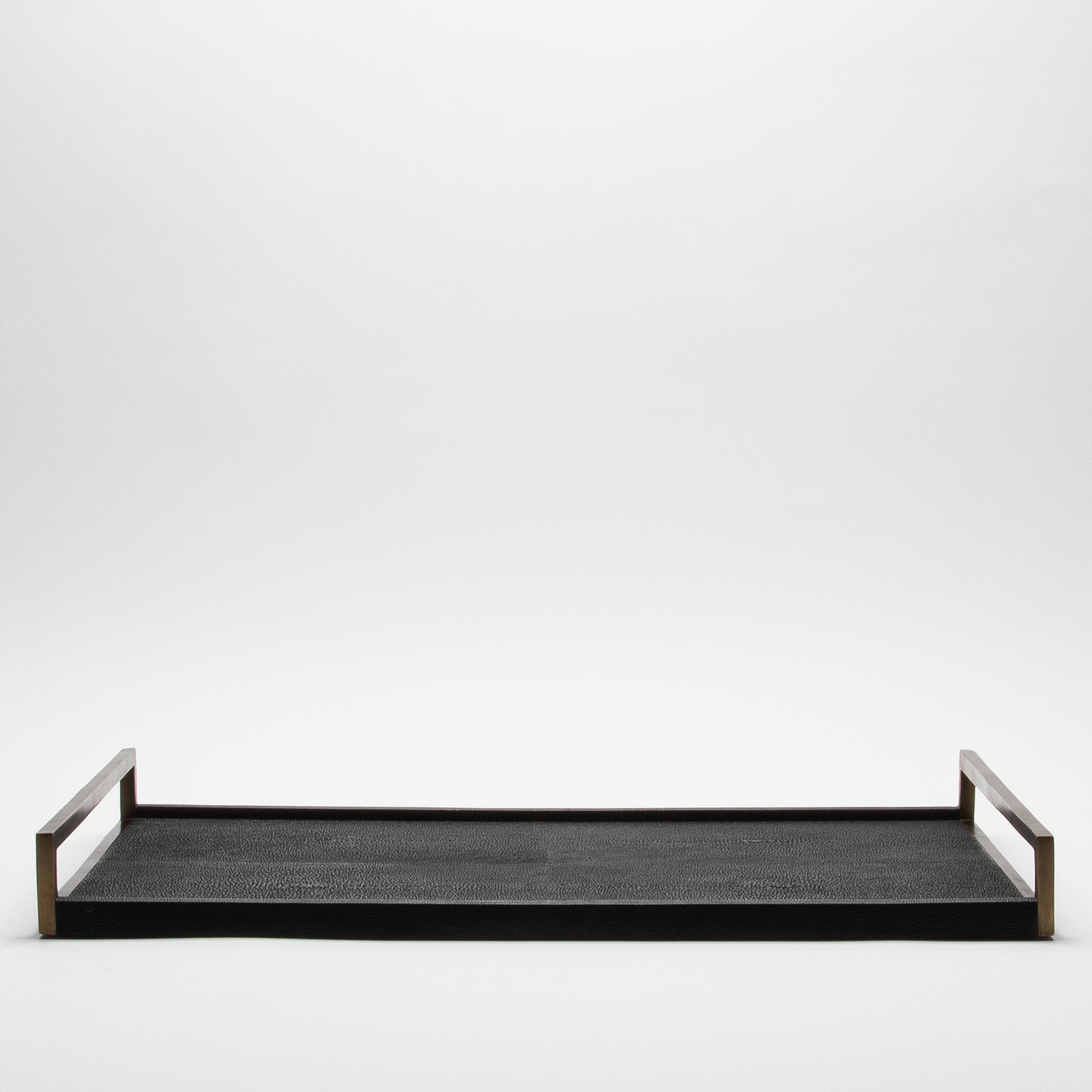Rectangular Tray in Black Shagreen with Bronze Patina Brass by R&Y Augousti Neuf à West Hollywood, CA