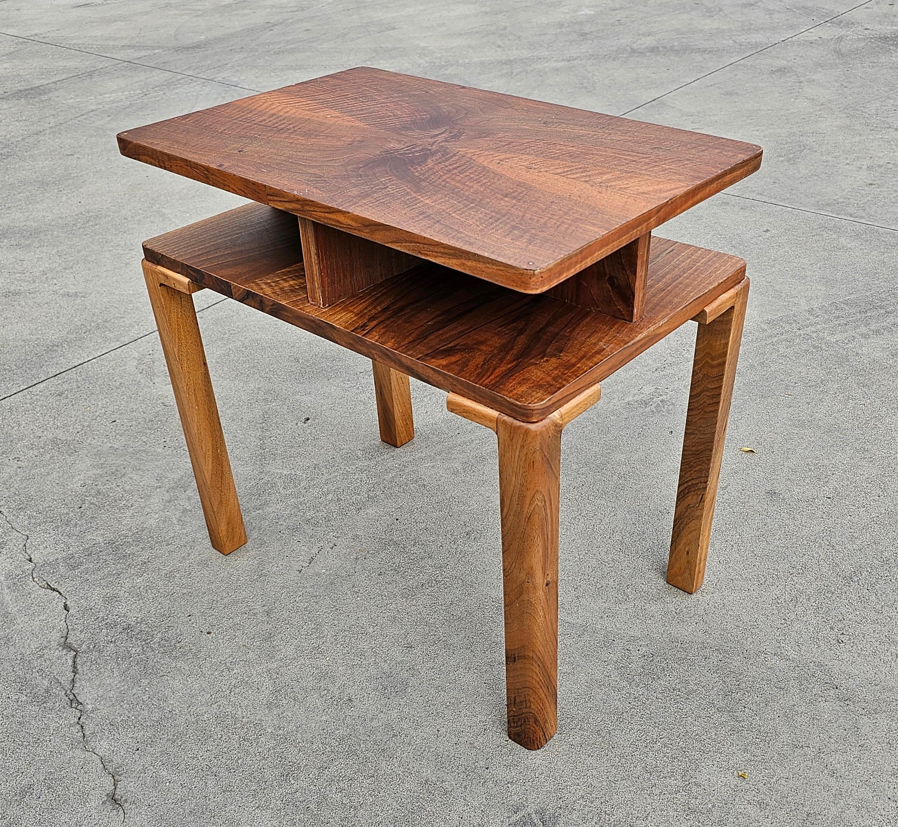 Rectangular Two Tiered Art Deco Walnut Side Table, Austria 1930s For Sale 1