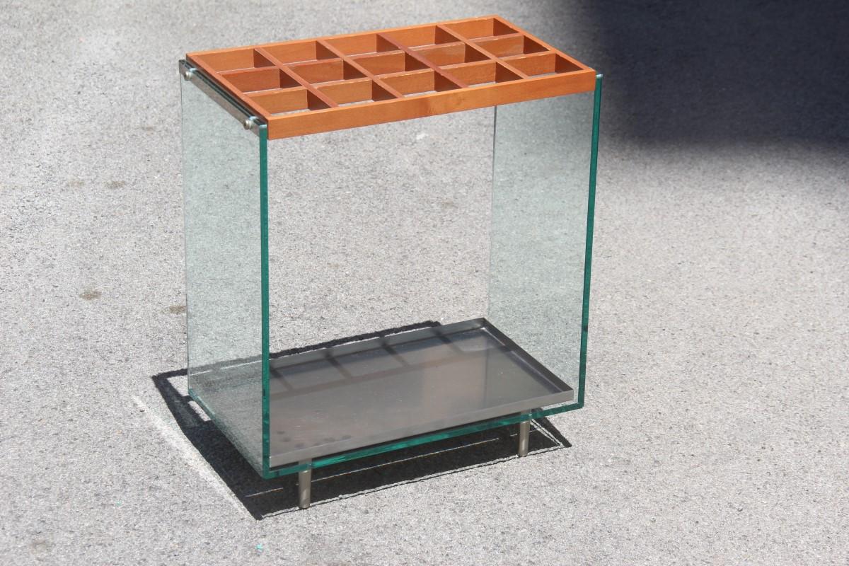 Rechteckiger Schirmständer, Italienisches Design, 1990, Schaumstoff, Glas und Stahl im Angebot 1