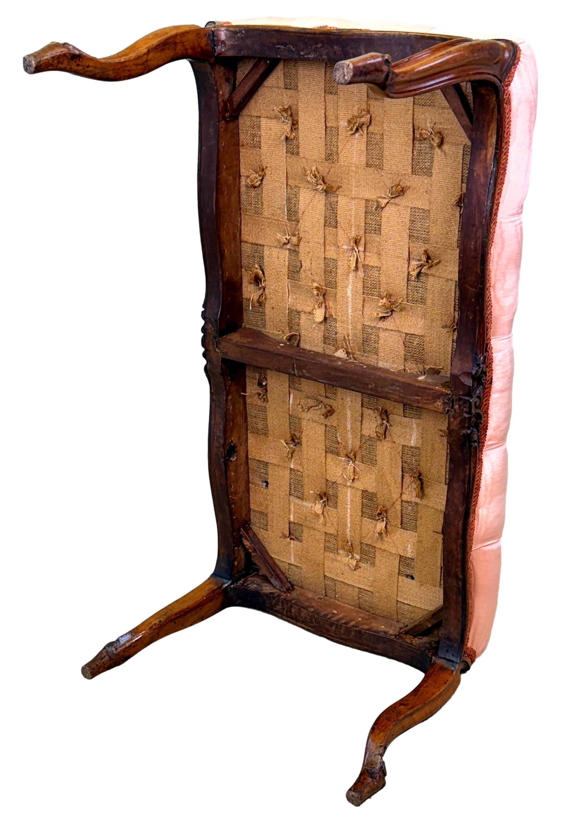 Rectangular Victorian Walnut Salon Stool For Sale 5