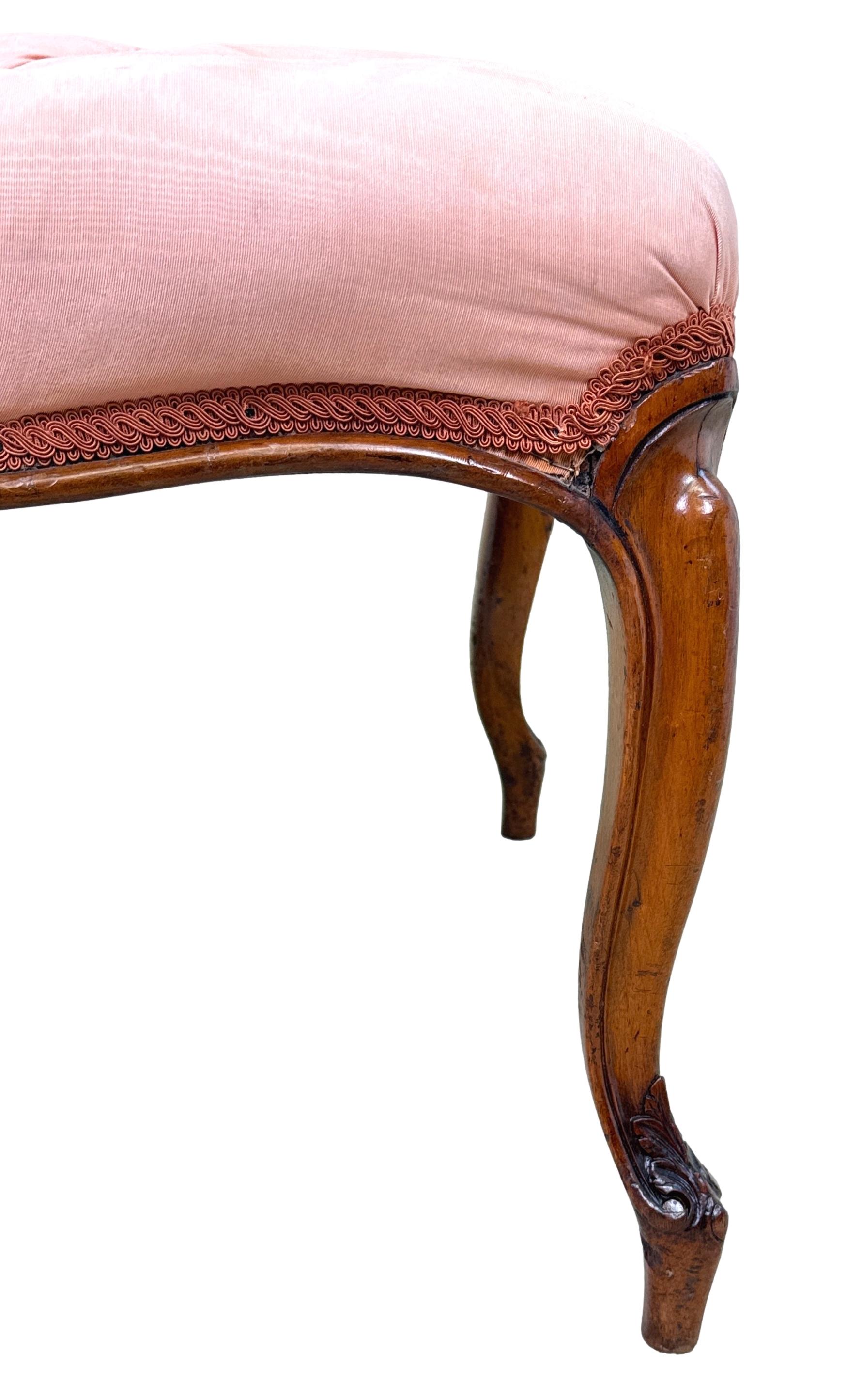 Rectangular Victorian Walnut Salon Stool For Sale 2