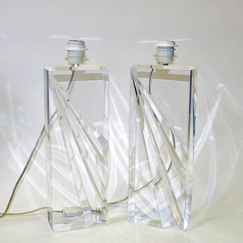 Rectangular Vintage Clear Acrylic Glass Tablelamp Pair 1970s In Good Condition For Sale In Stockholm, SE