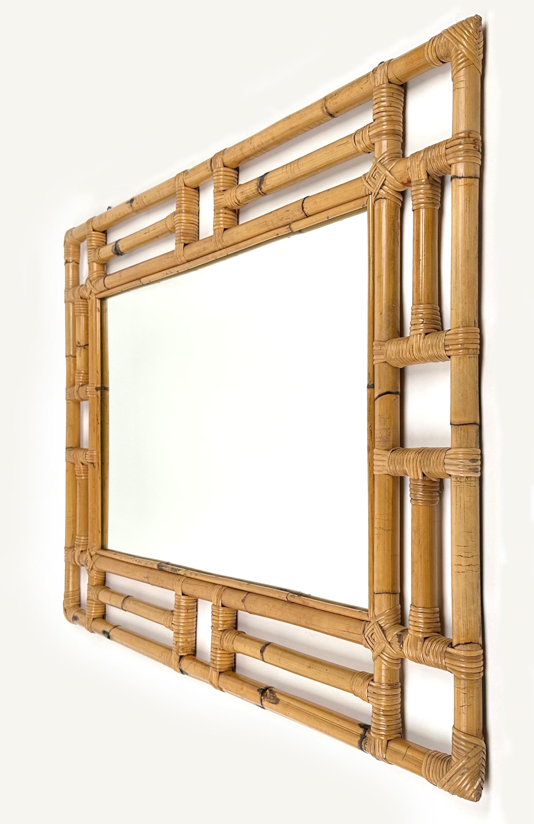 Rectangular Wall Mirror in Bamboo and Rattan Vivai del Sud Style, Italy 1970s In Good Condition For Sale In Rome, IT