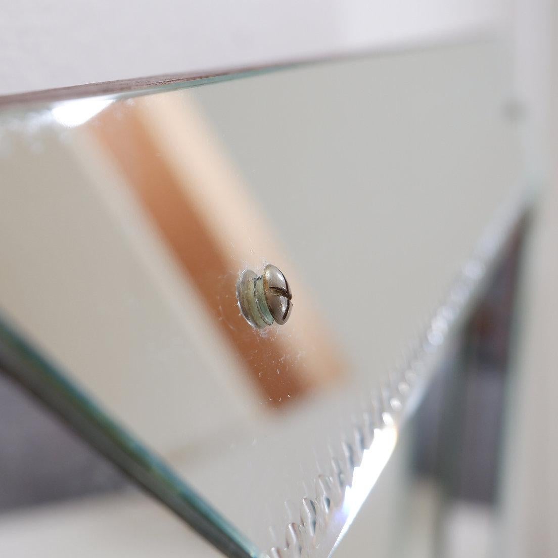 Rectangular Wall Mirror with Multi-Faceted Mirrors 1