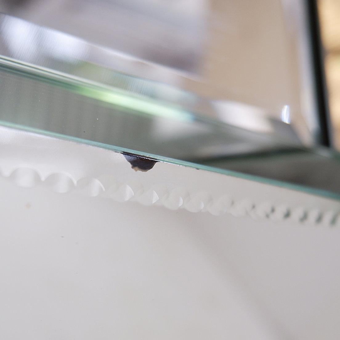 Rectangular Wall Mirror with Multi-Faceted Mirrors 4