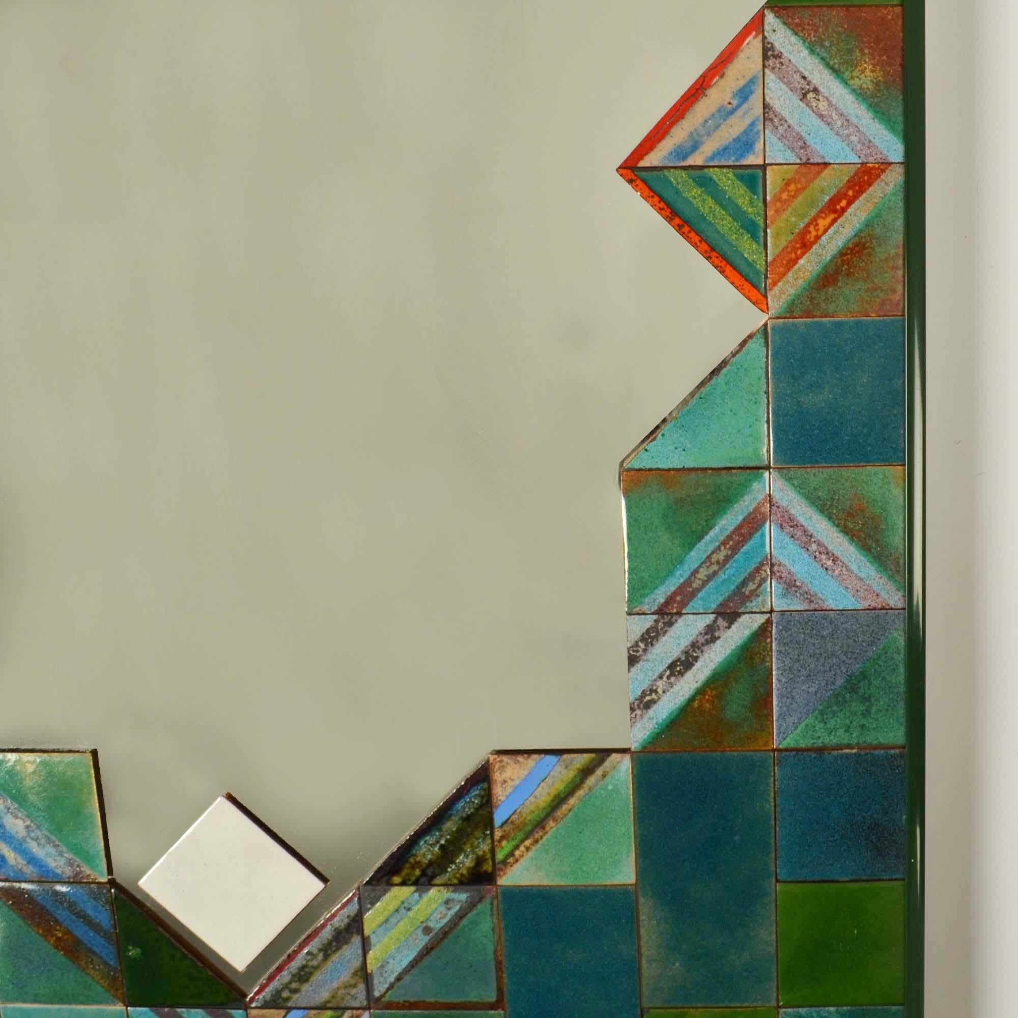 Miroir rectangulaire avec bordure en mosaïque d'émail turquoise en vente 2