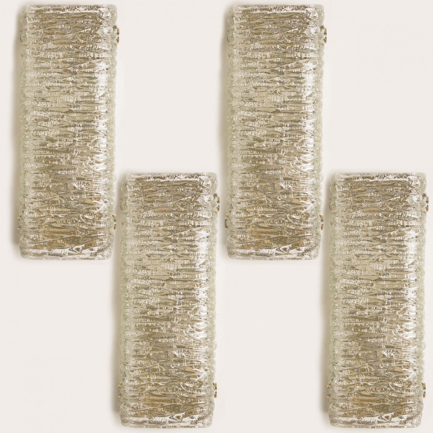 Appliques rectangulaires en verre ondulé et laiton par J.T. Kalmar, Autriche, années 1960 en vente 1