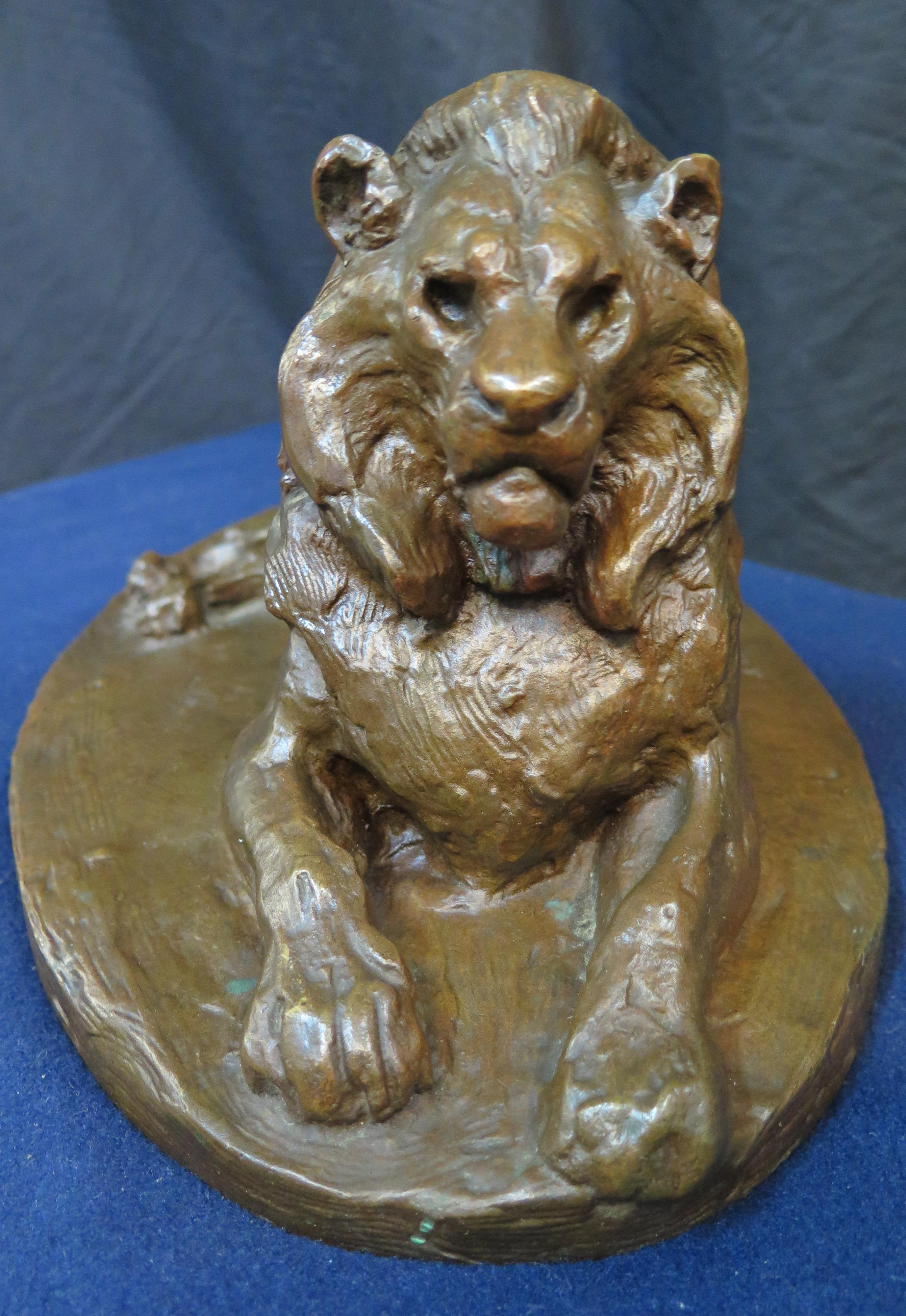 Neoclassico Leone reclinabile Bronzo in vendita