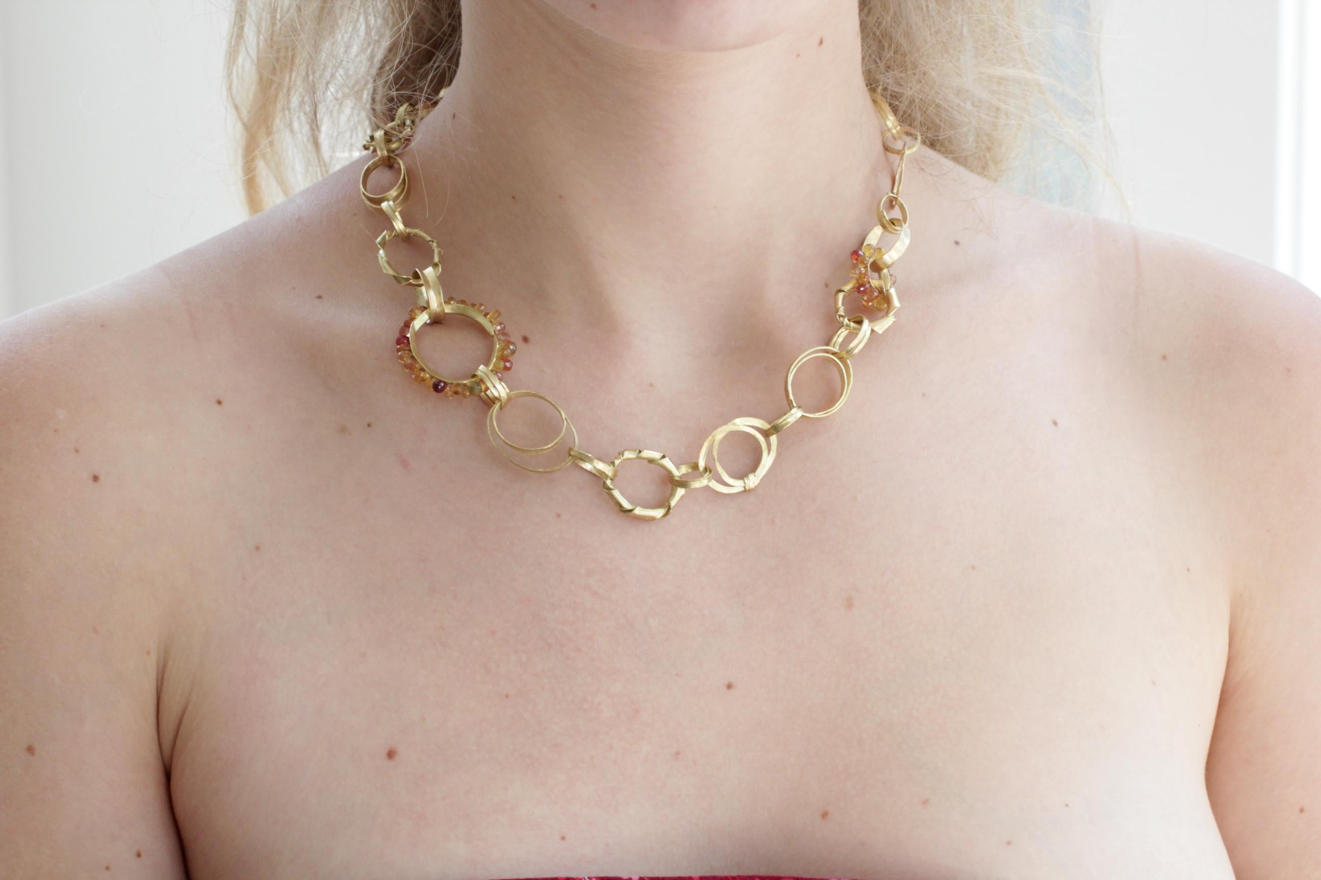 Recycelte 18k Gold Saphir Briolettes Handgefertigte Kette Halskette und mehr im Angebot 7