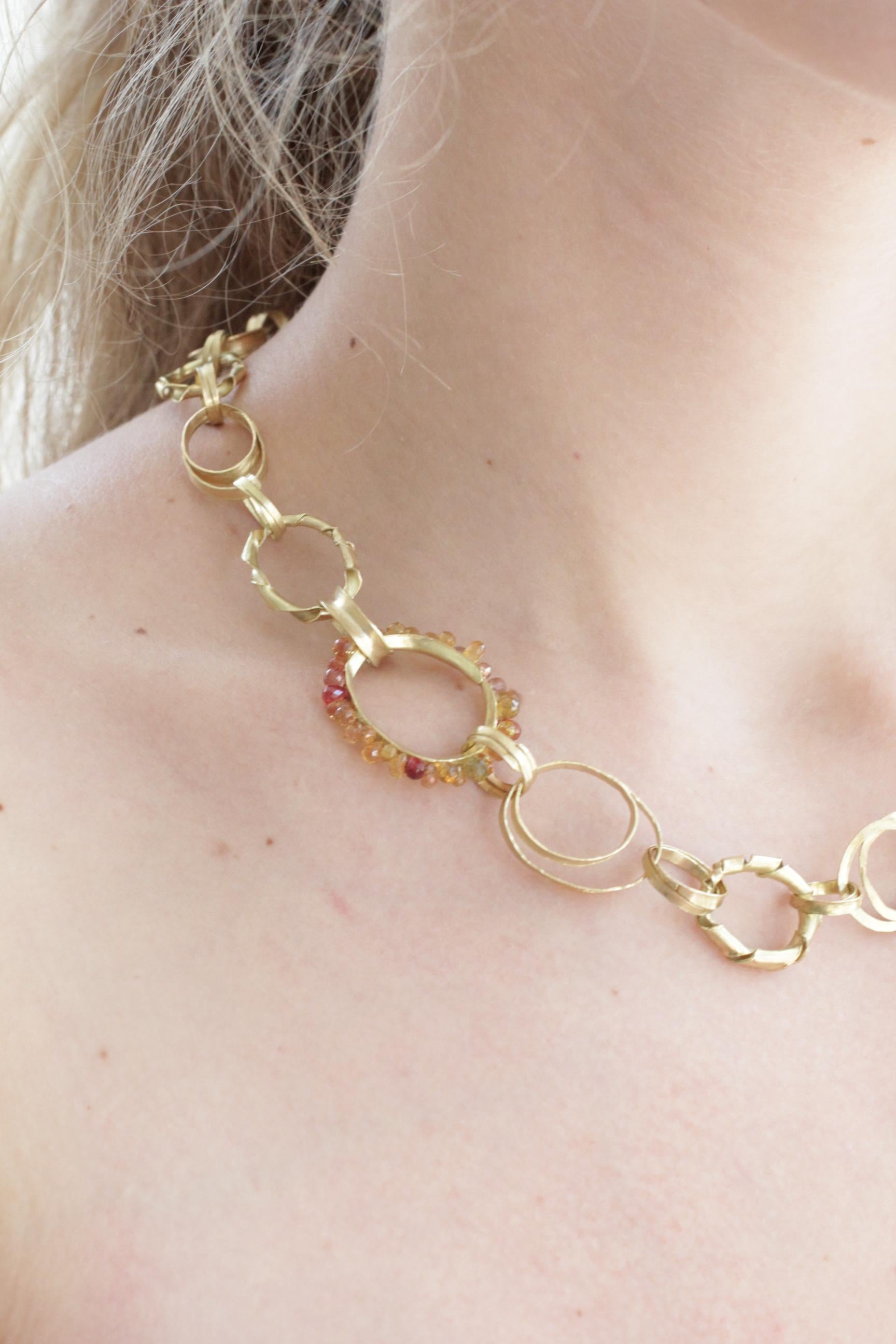 Recycelte 18k Gold Saphir Briolettes Handgefertigte Kette Halskette und mehr im Angebot 12