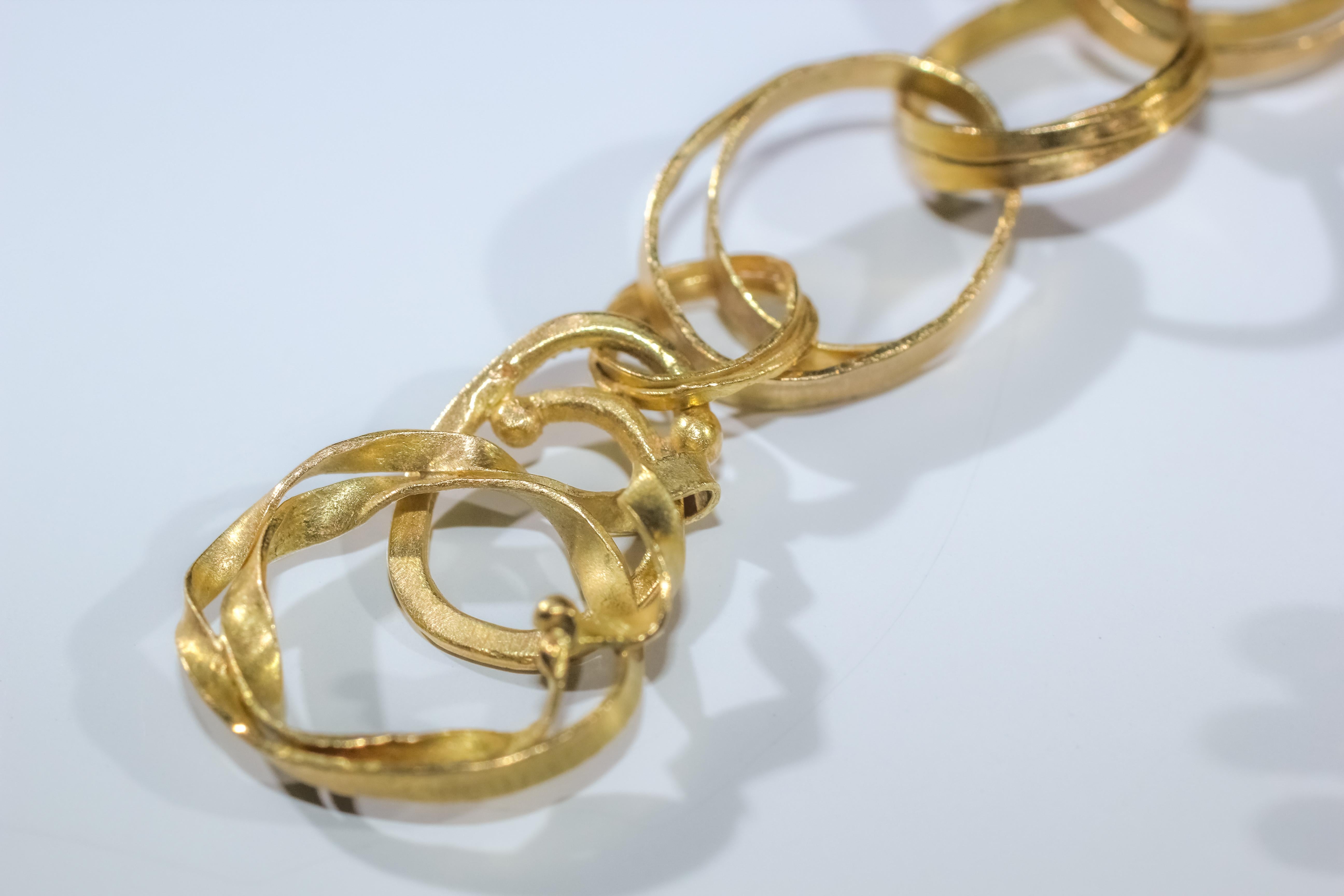 Recycelte 18k Gold Saphir Briolettes Handgefertigte Kette Halskette und mehr im Angebot 2