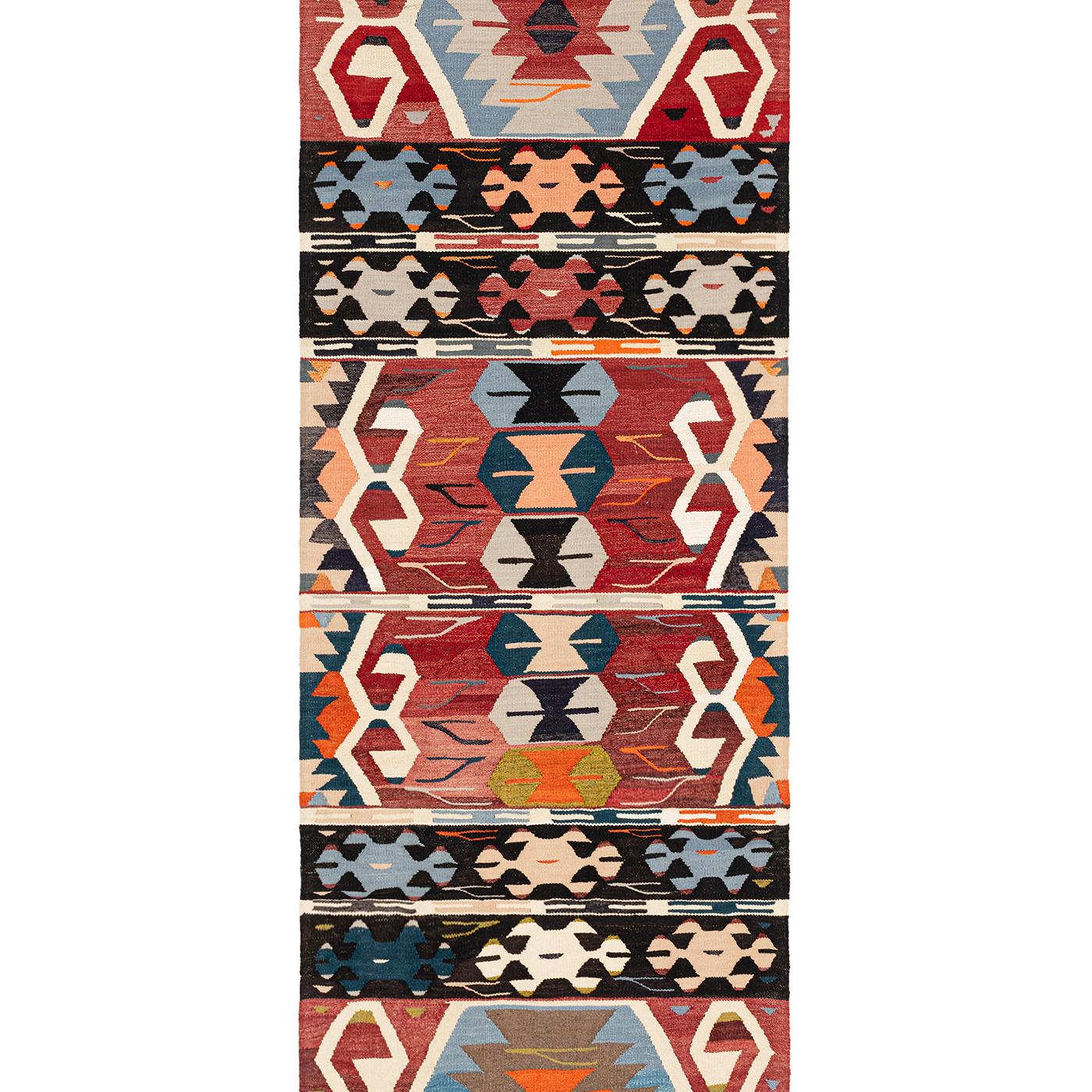 Recycelter Yarn Kilim No.02 Läufer Original Flachgewebe-Teppich von Knots Rugs (21. Jahrhundert und zeitgenössisch) im Angebot