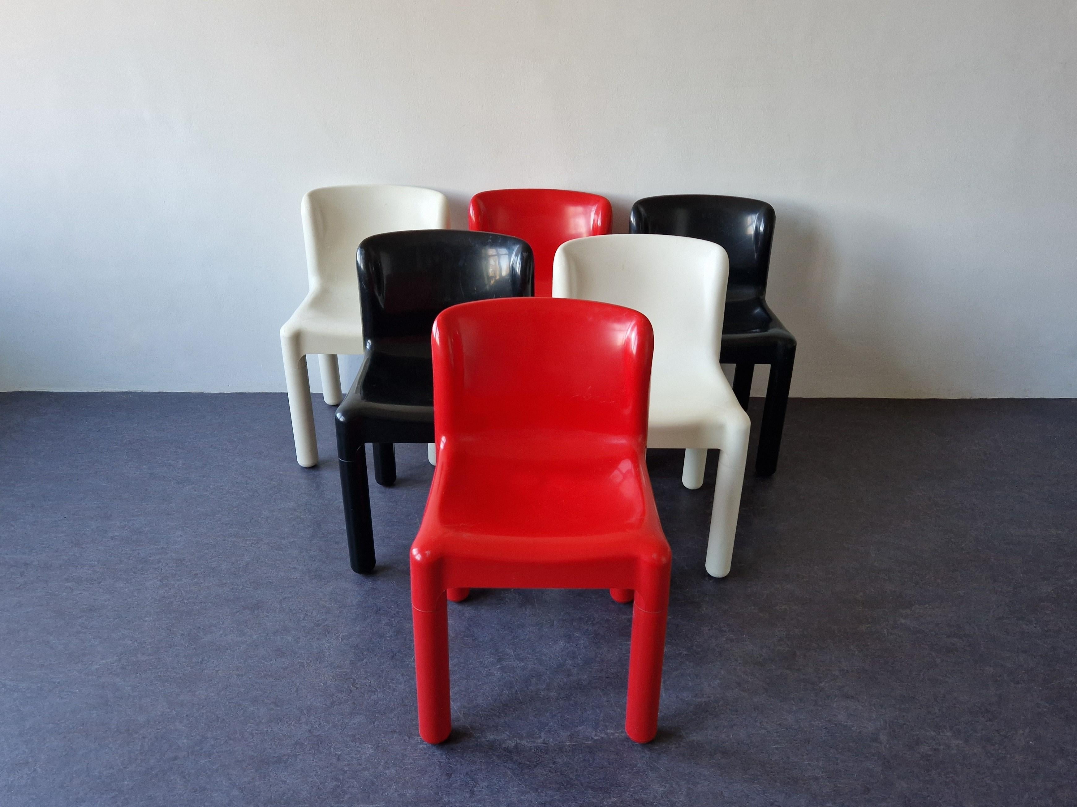 Chaise rouge 4875 de Carlo Bartoli pour Kartell, Italie 1972 en vente 2