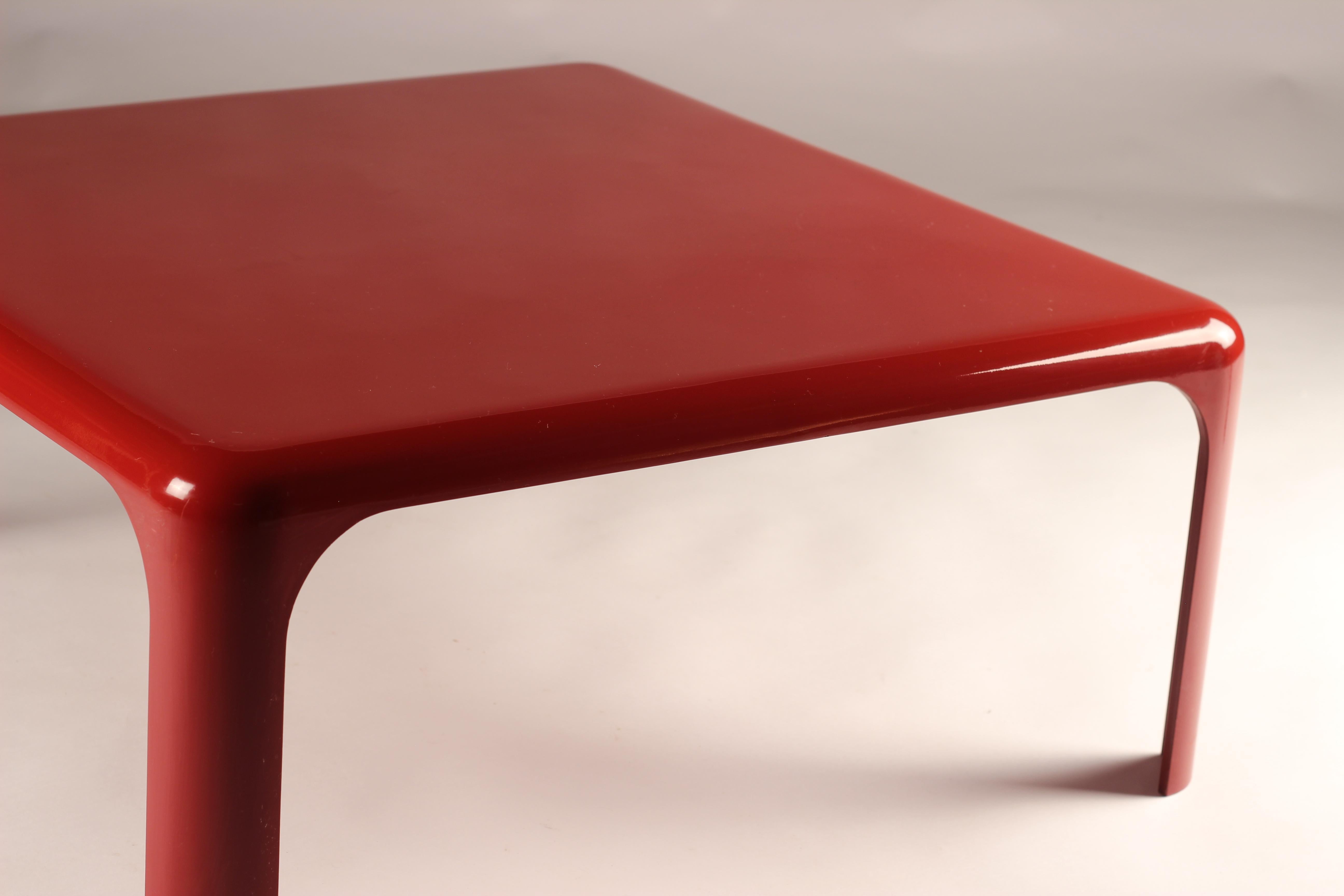 vico magistretti coffee table