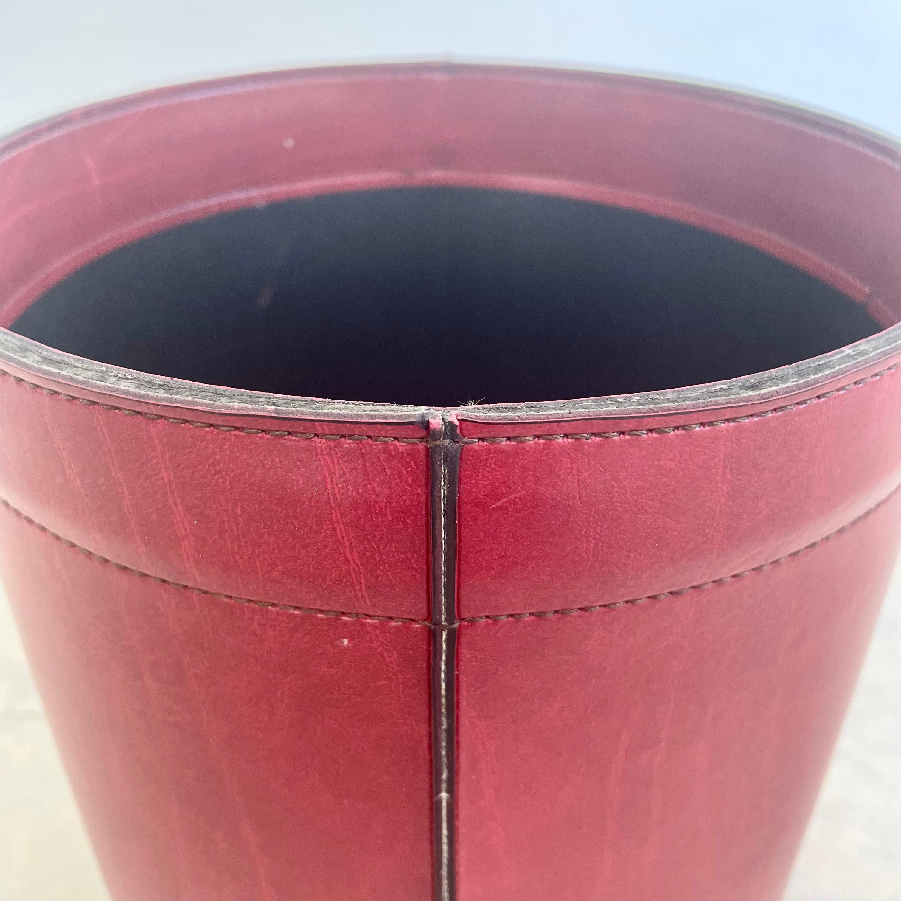 Red Adnet Style Waste Basket, 1960s France In Good Condition In Los Angeles, CA