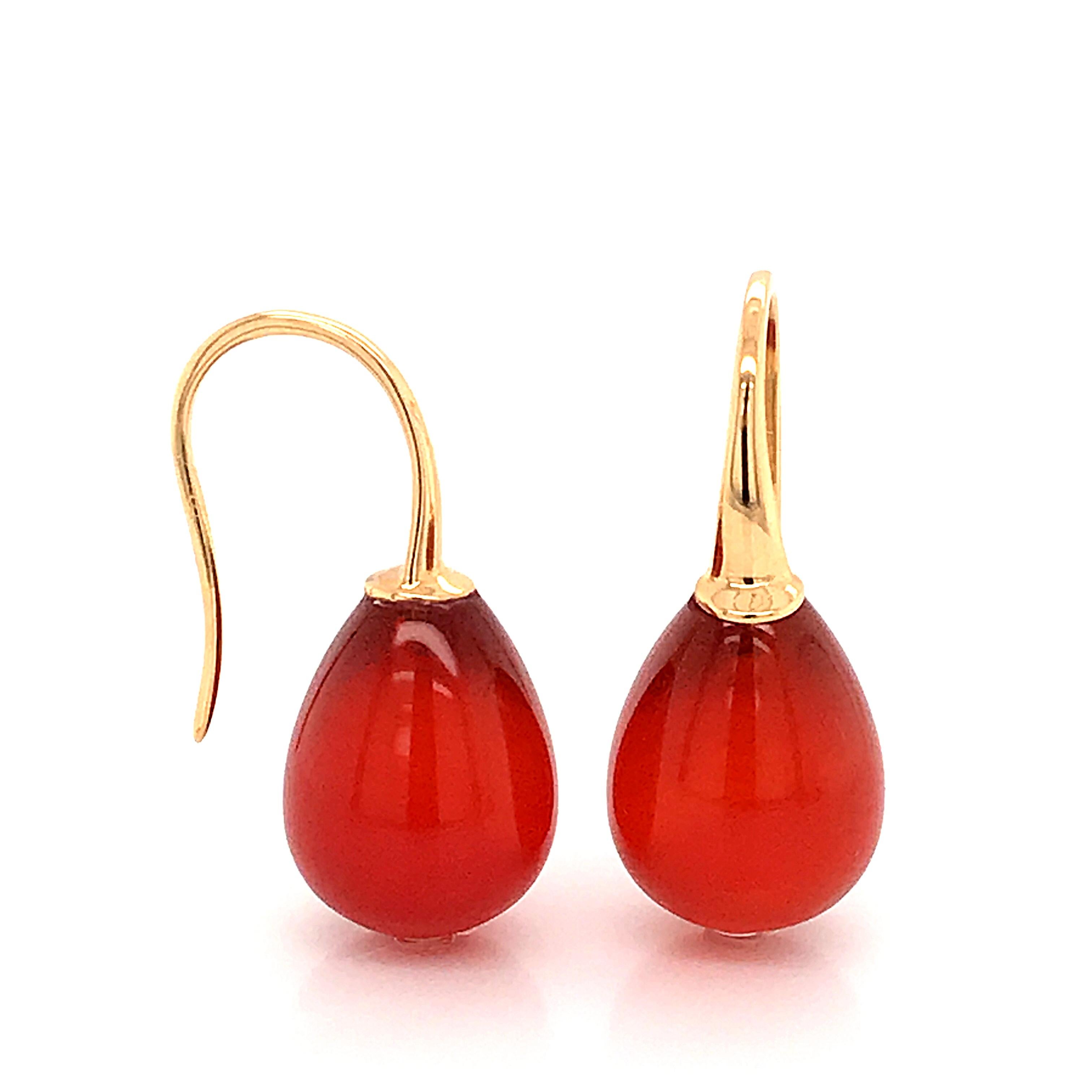 Oval Cut Red Agathe and Yellow Gold 18 Karat Drop Earrings