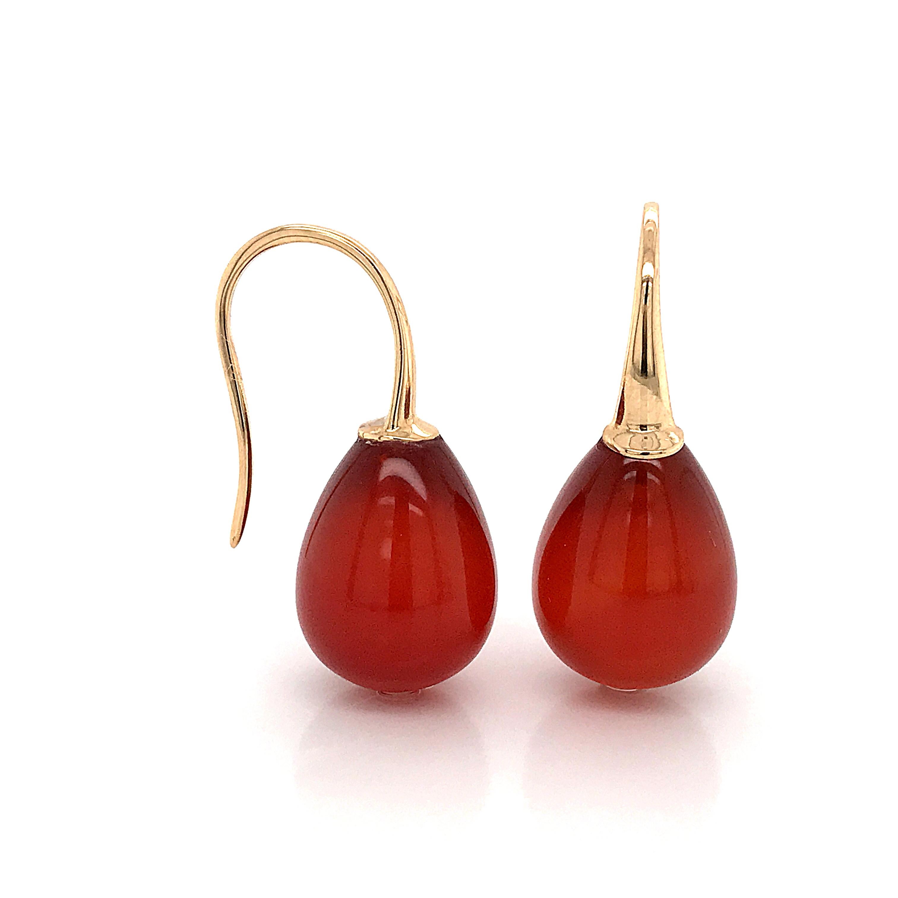 Red Agathe and Yellow Gold 18 Karat Drop Earrings In New Condition In Vannes, FR
