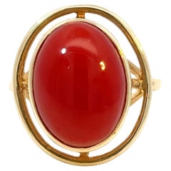 Vintage Red Aka Coral Cabochon Ring 14k Yellow Gold