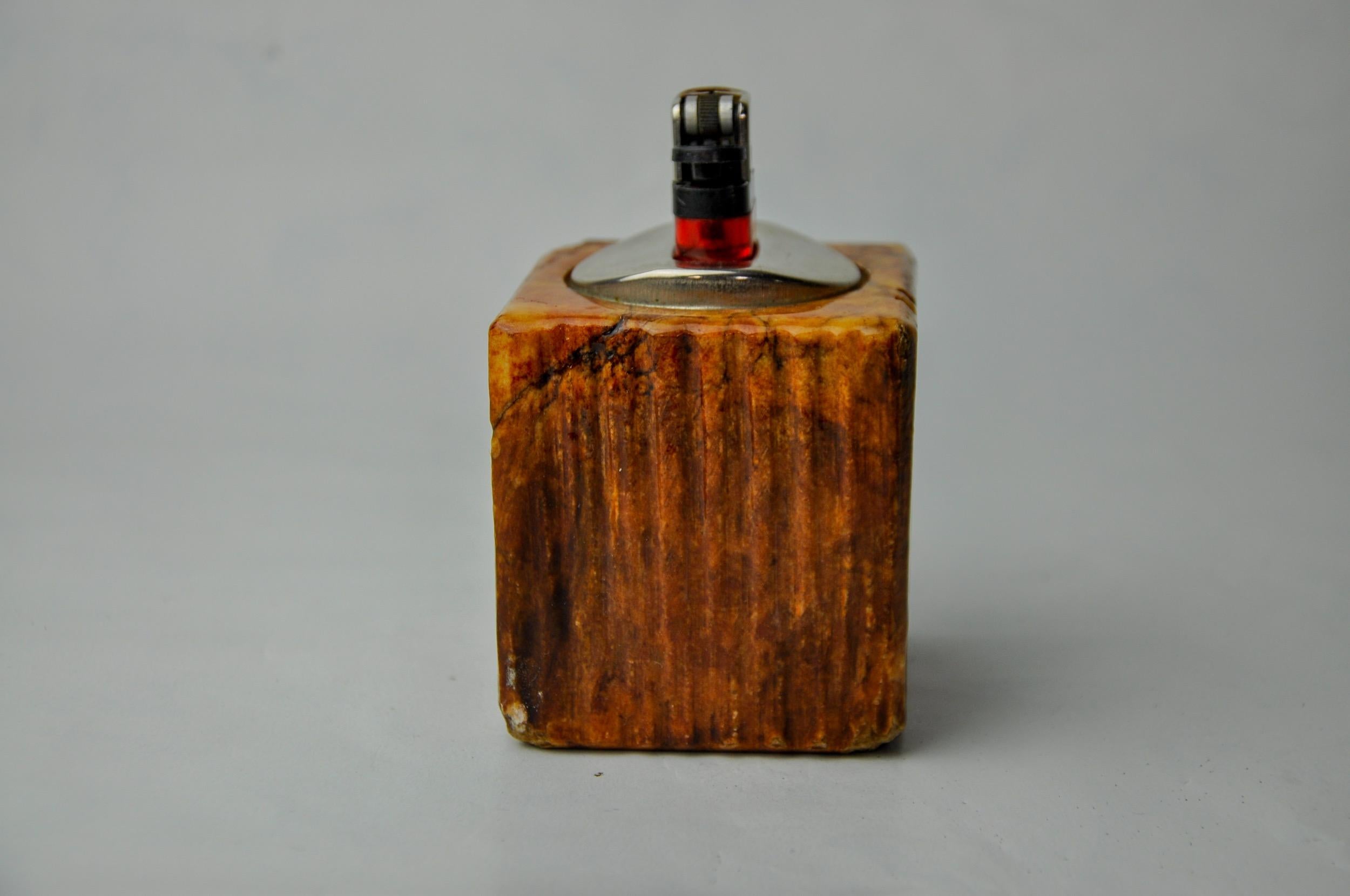 Italian Red alabaster lighter by Romano Bianchi, Italy, 1970 For Sale