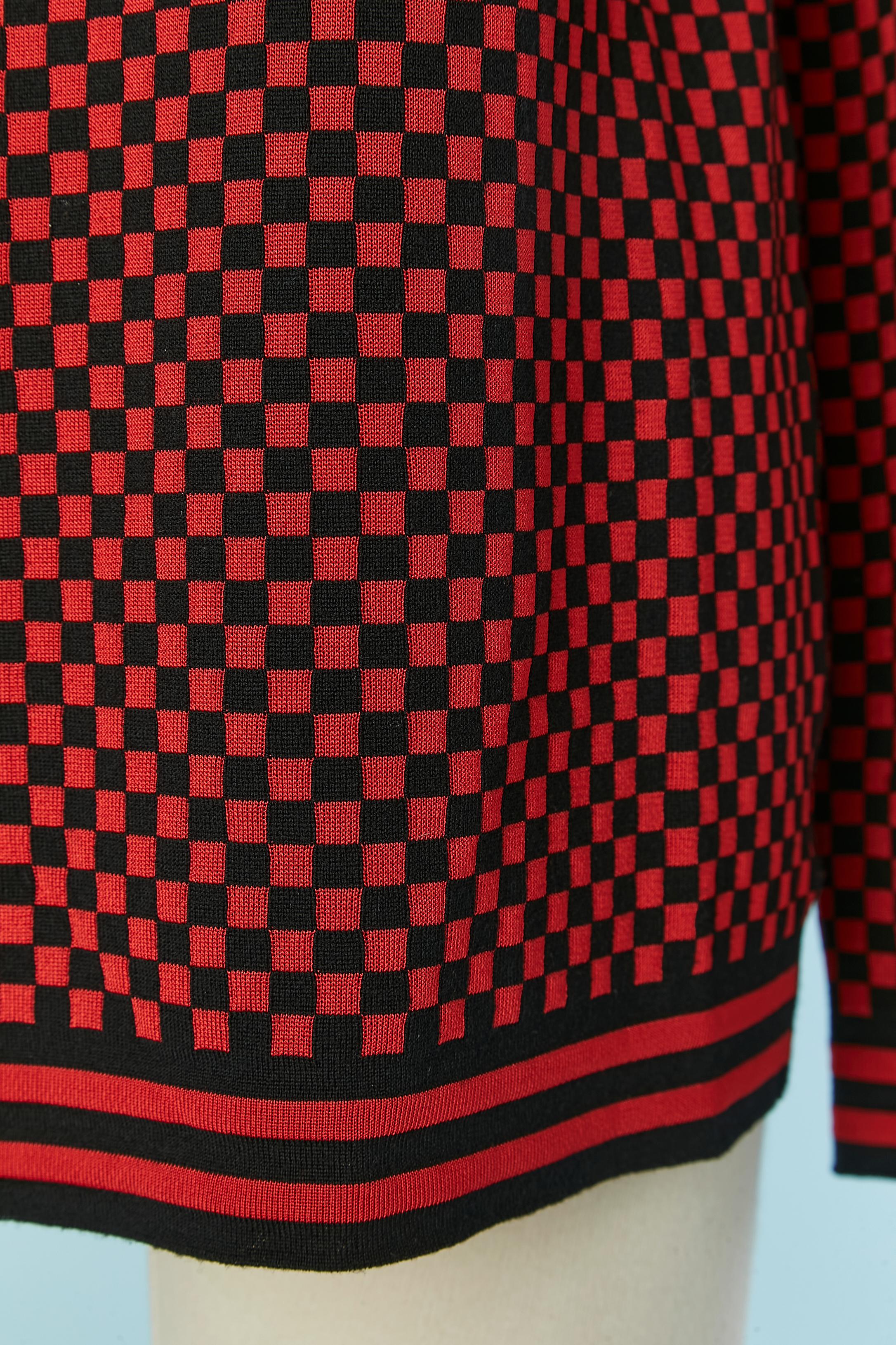 Rot-schwarzer Pullover mit Karomuster ALAIA (Braun) im Angebot