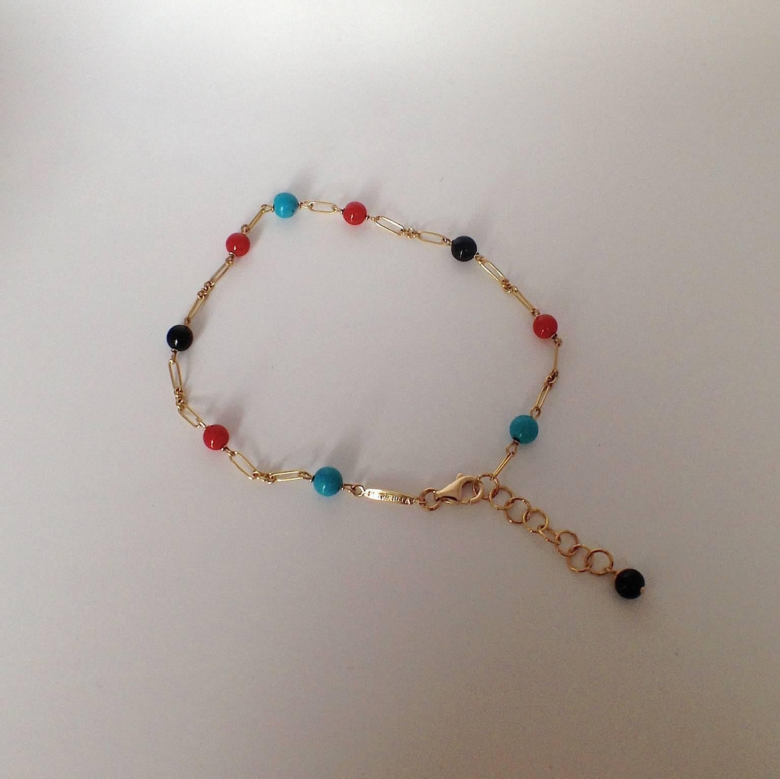 Red and Black Coral Turquoise Bead Handmade Gold Bracelet In New Condition In Bussolengo, Verona