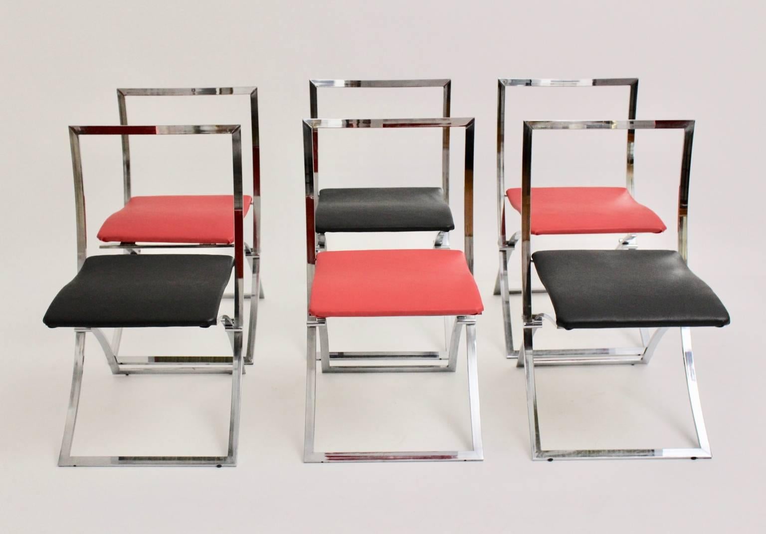 Mid Century Rot Schwarz Vintage Folding Dining Chairs Marcello Cuneo, 1970, Italien (Moderne der Mitte des Jahrhunderts) im Angebot