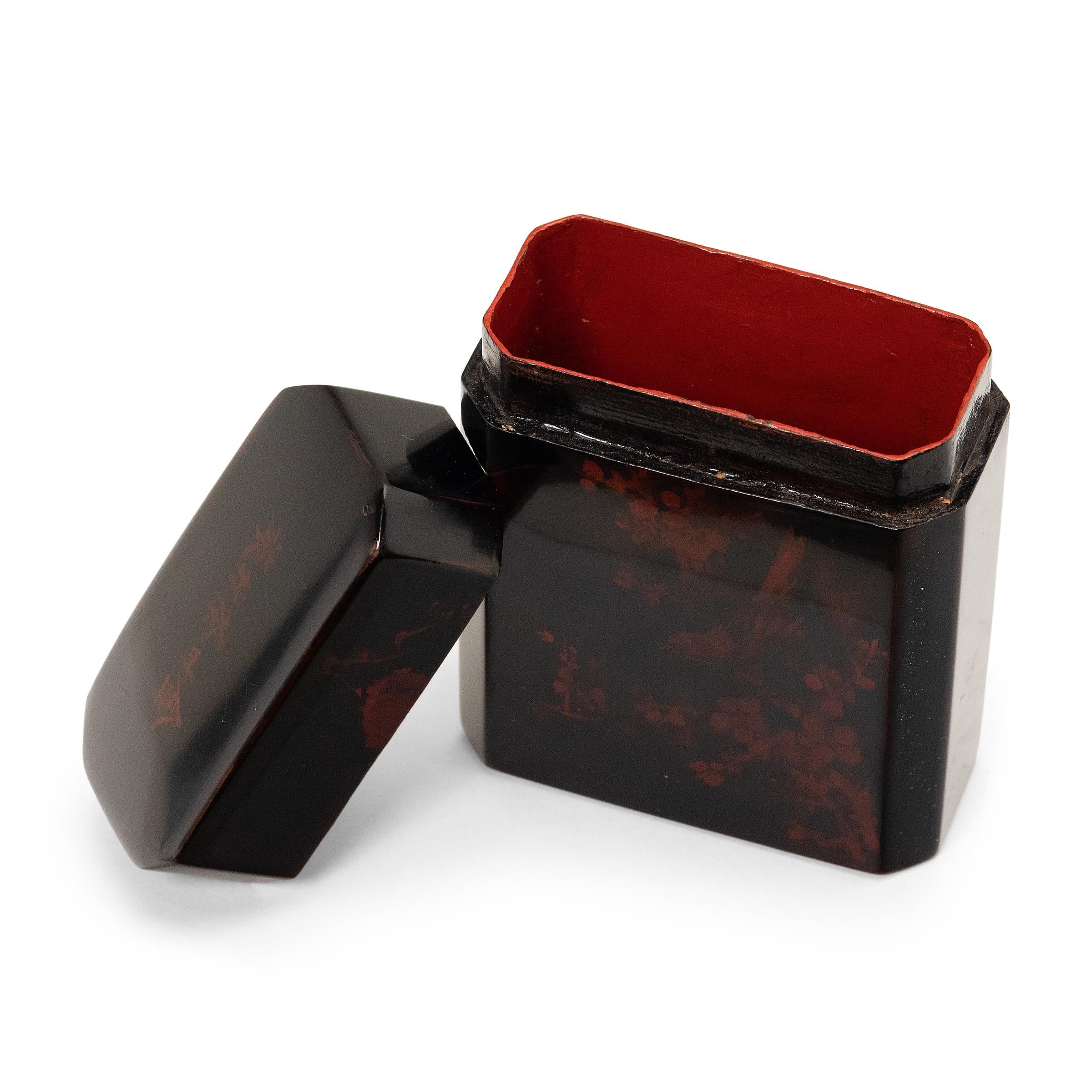 Meiji Red-and-Black Lacquer Chinese Travel Tea Box, c. 1940