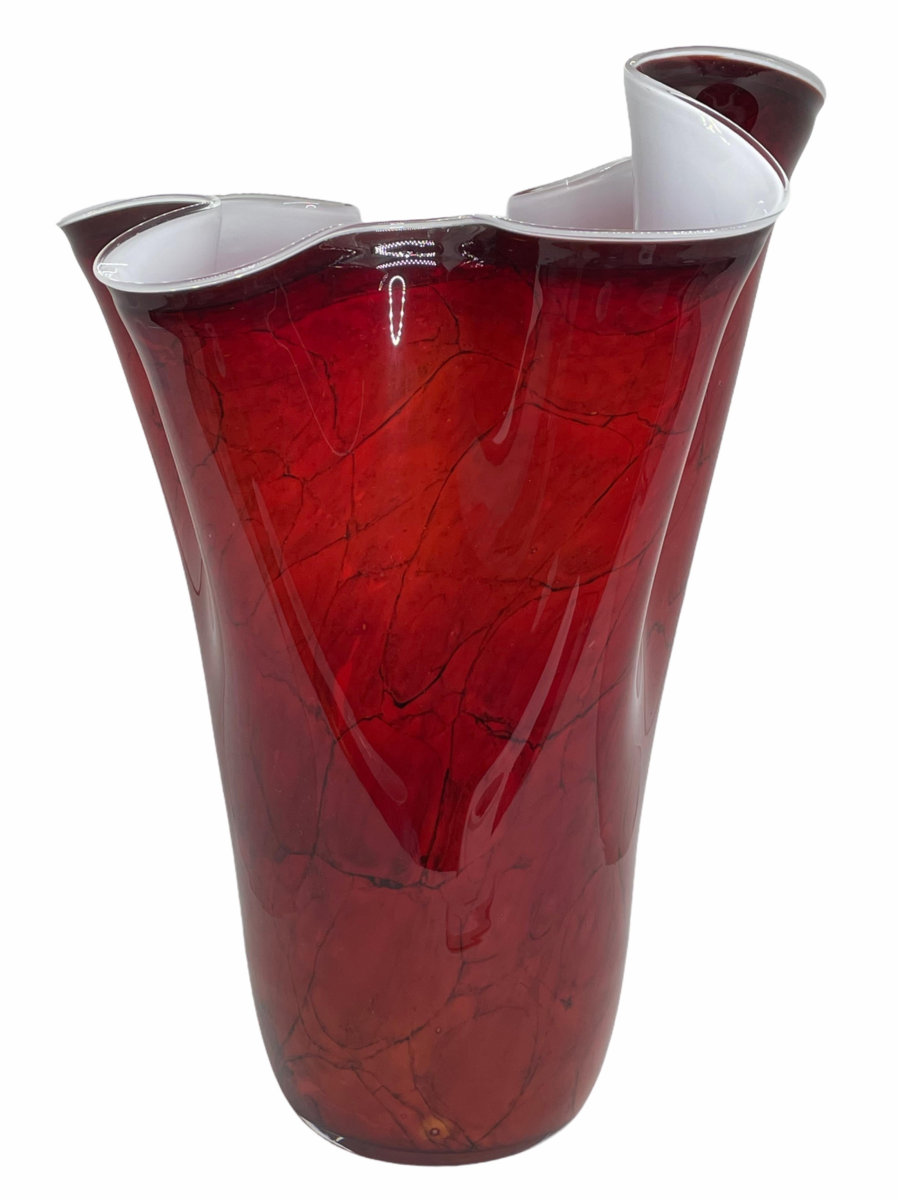 Beautiful Murano hand blown red and black Italian art glass handkerchief vase. Measures: 9 3/4