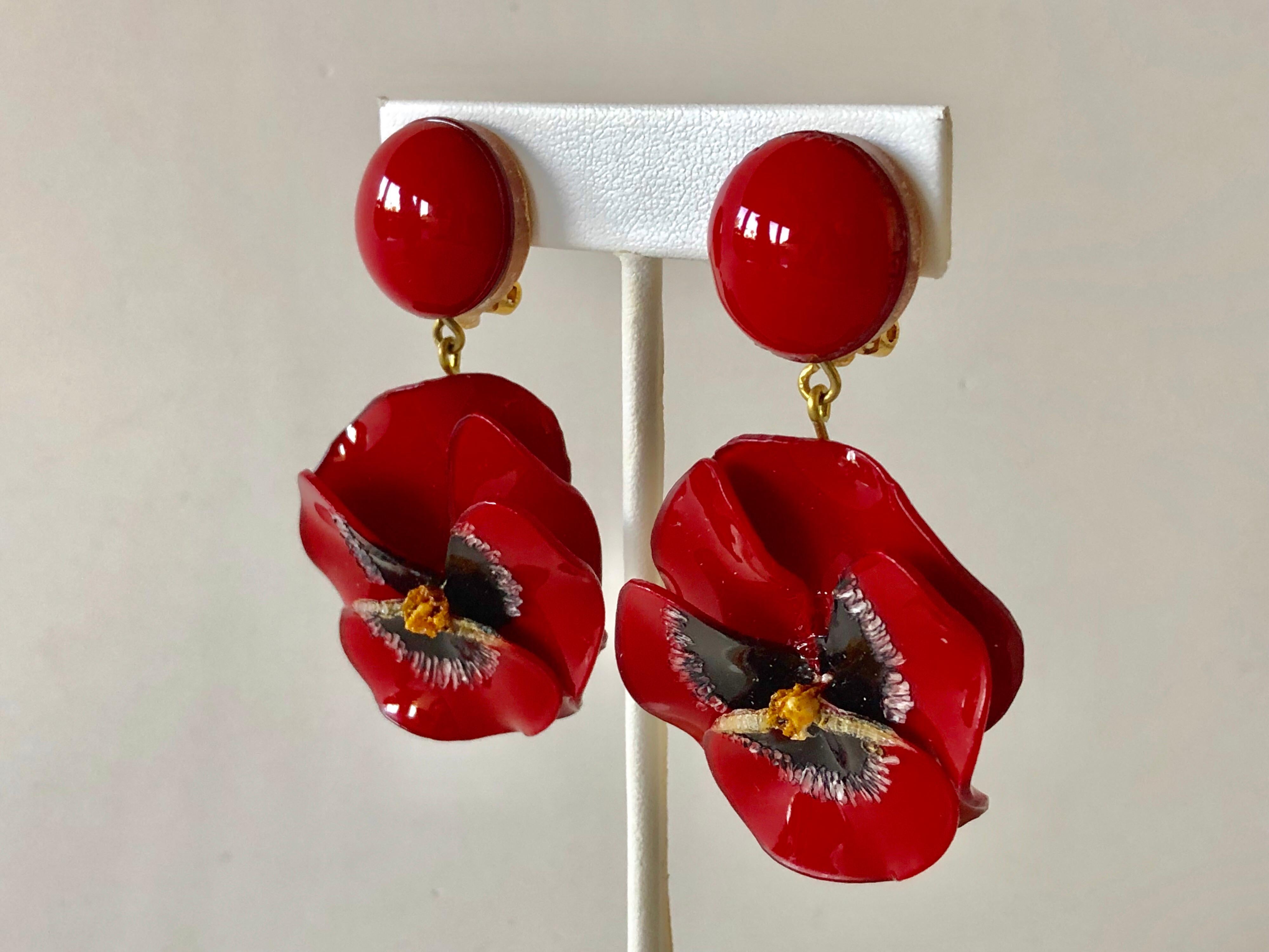 Red and Black Pansy Flower Statement Earrings  In Excellent Condition In Palm Springs, CA