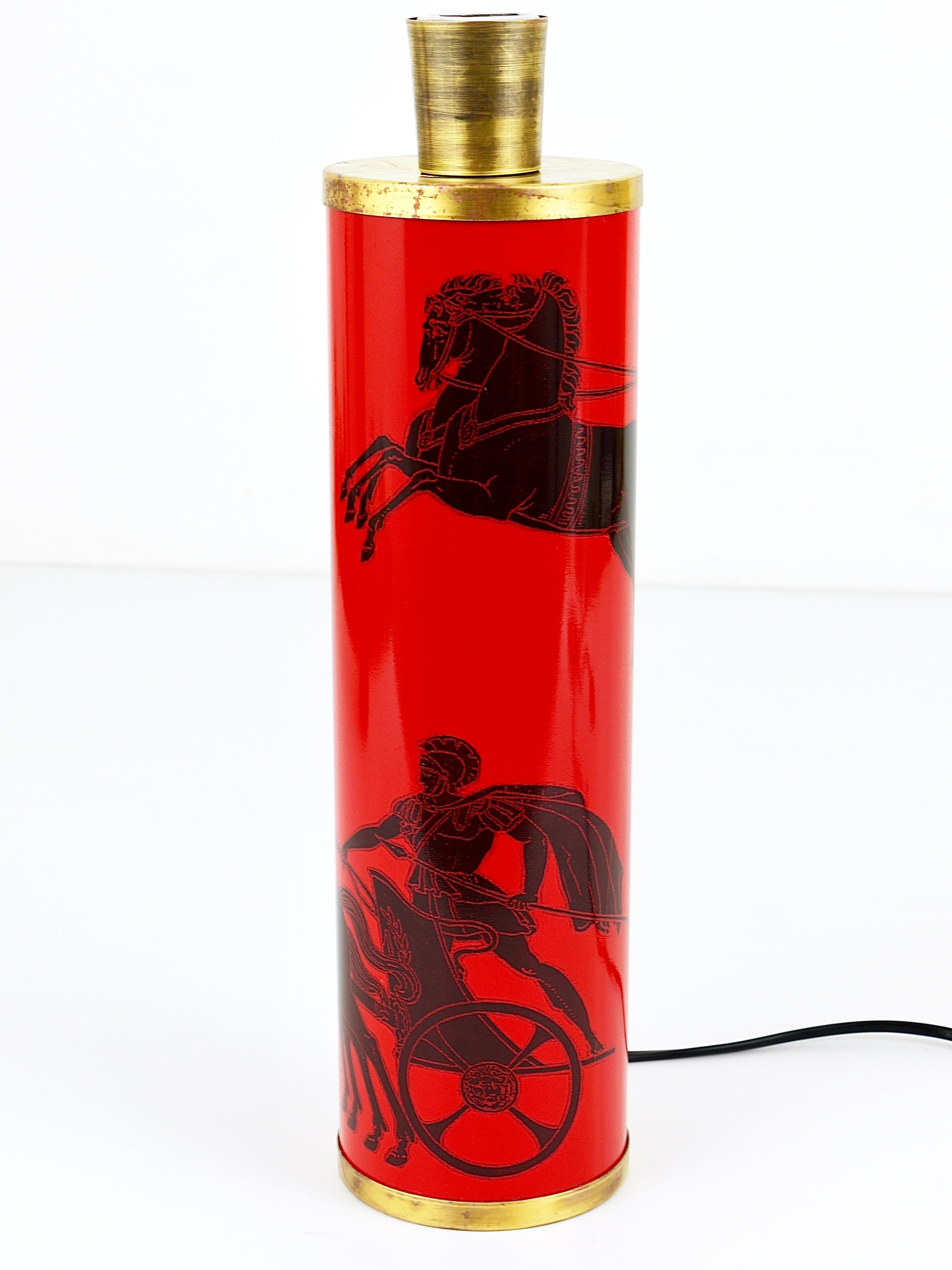 Red and Black Piero Fornasetti Greek Warrior MidCentury Table Lamp, Italy, 1950s In Good Condition For Sale In Vienna, AT