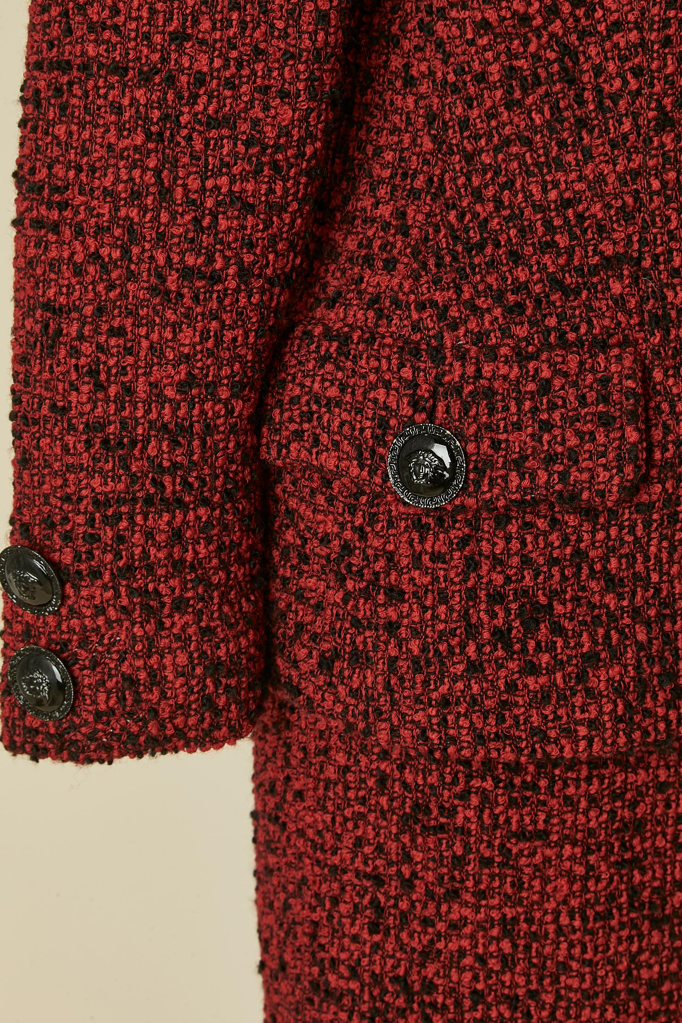 Marrone Abito con gonna in tweed rosso e nero Gianni Versace Couture in vendita