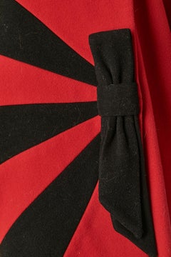 Roter und schwarzer doppelreihiger Mantel aus Wolle und Kaschmir von Pierre Cardin, ca. 1970er Jahre
