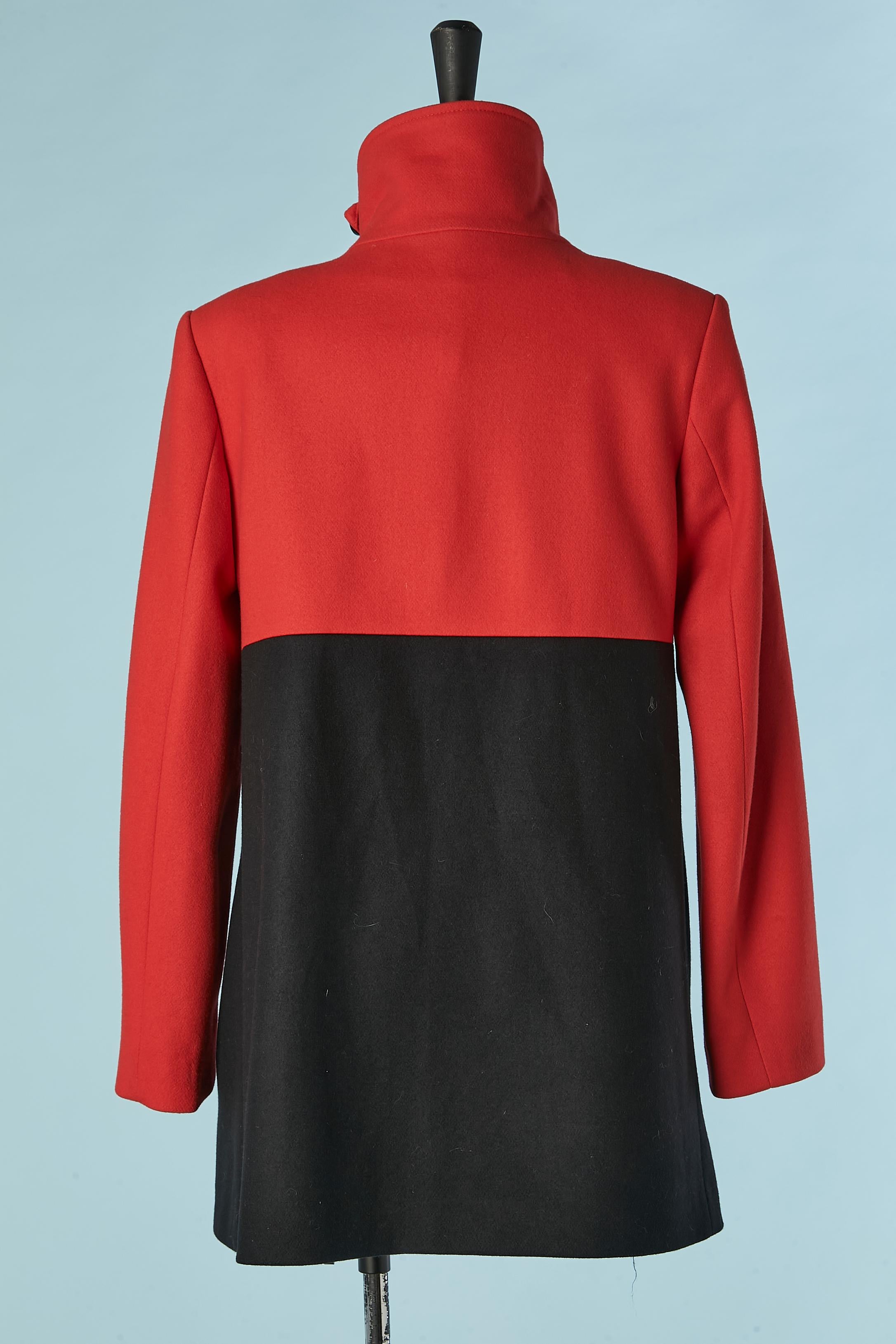 Red and black wool coat with one oversize button JC DE CASTELBAJAC For Sale 1
