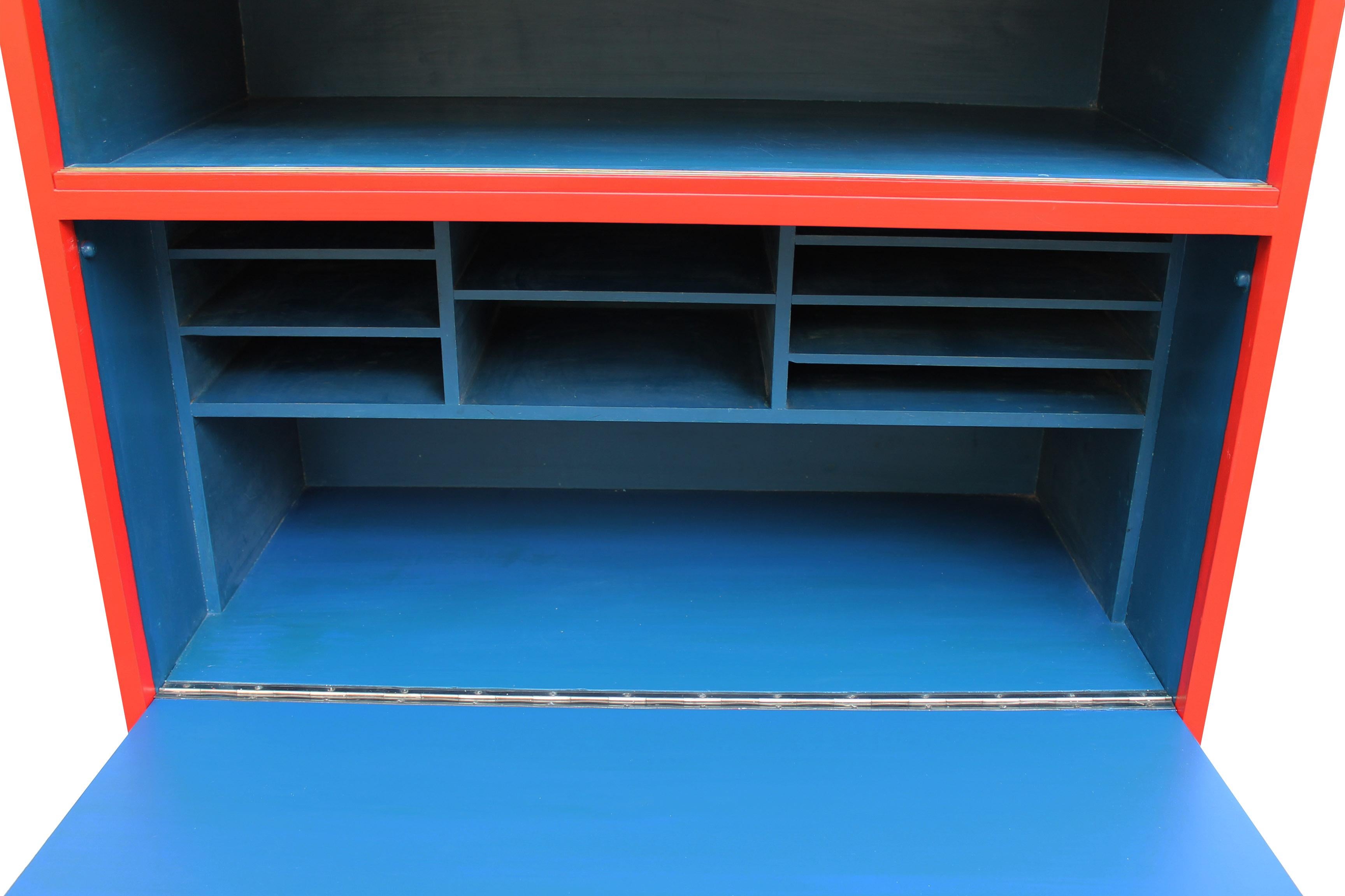 Red and Blue Cabinet In Good Condition For Sale In Brno, CZ
