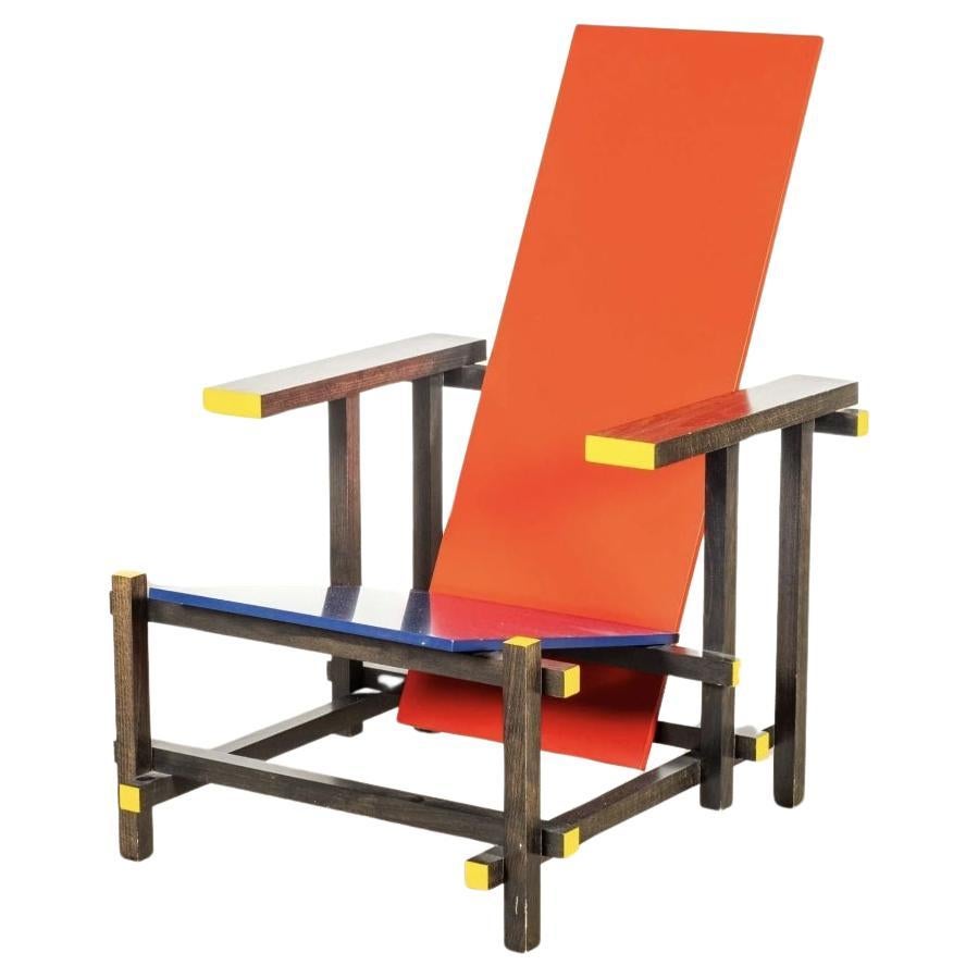Red and Blue Chair by Gerrit Rietveld