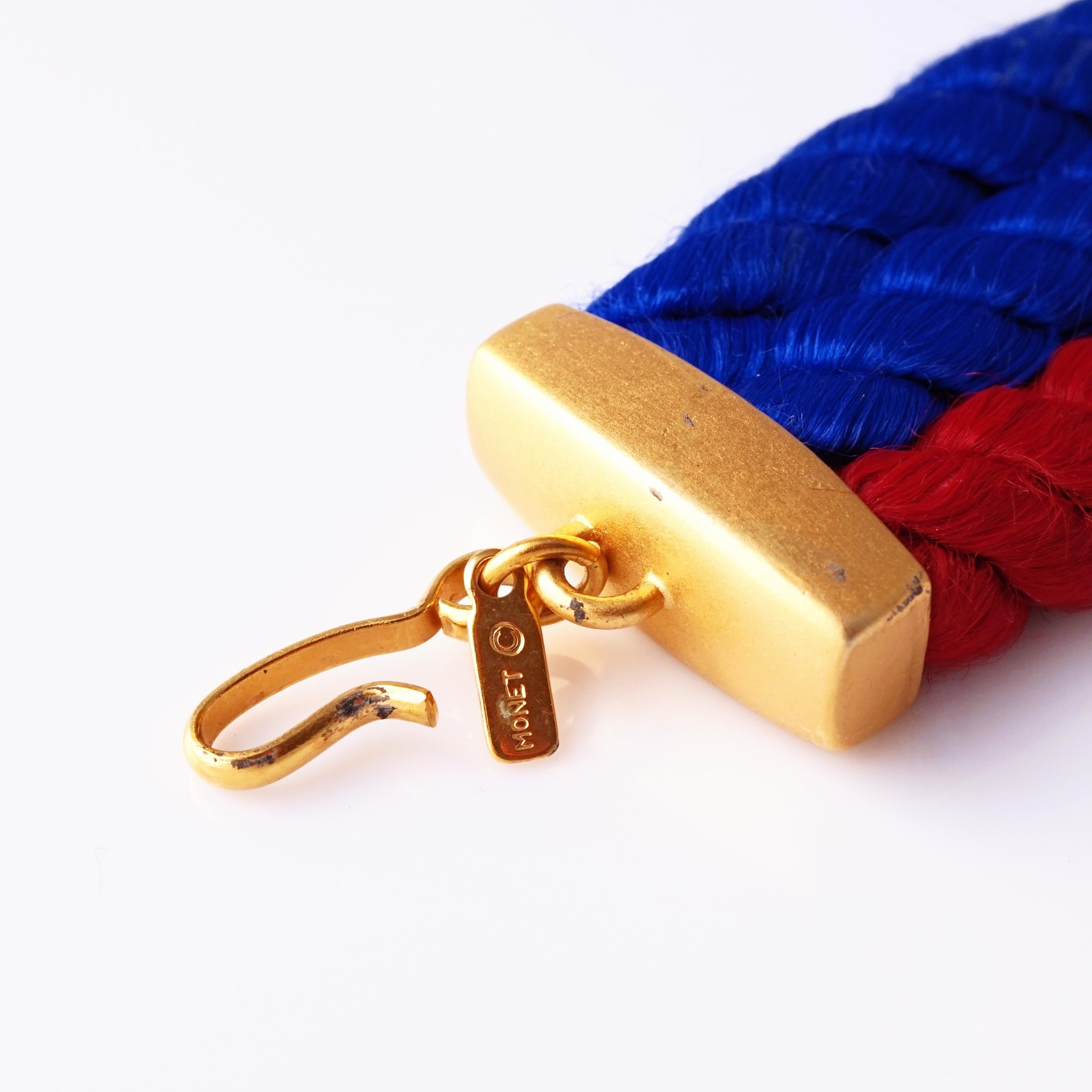 Collier de corde moderniste rouge et bleu 