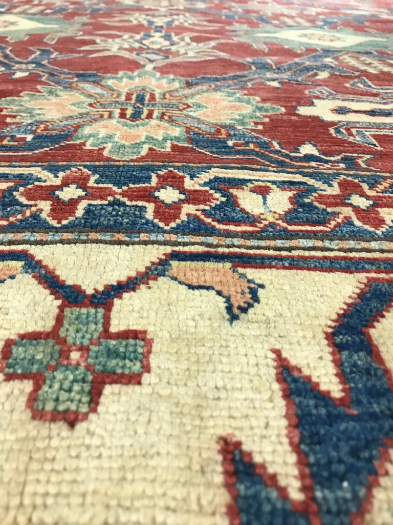 Red and Blue Traditional Wool Area Rug For Sale at 1stDibs