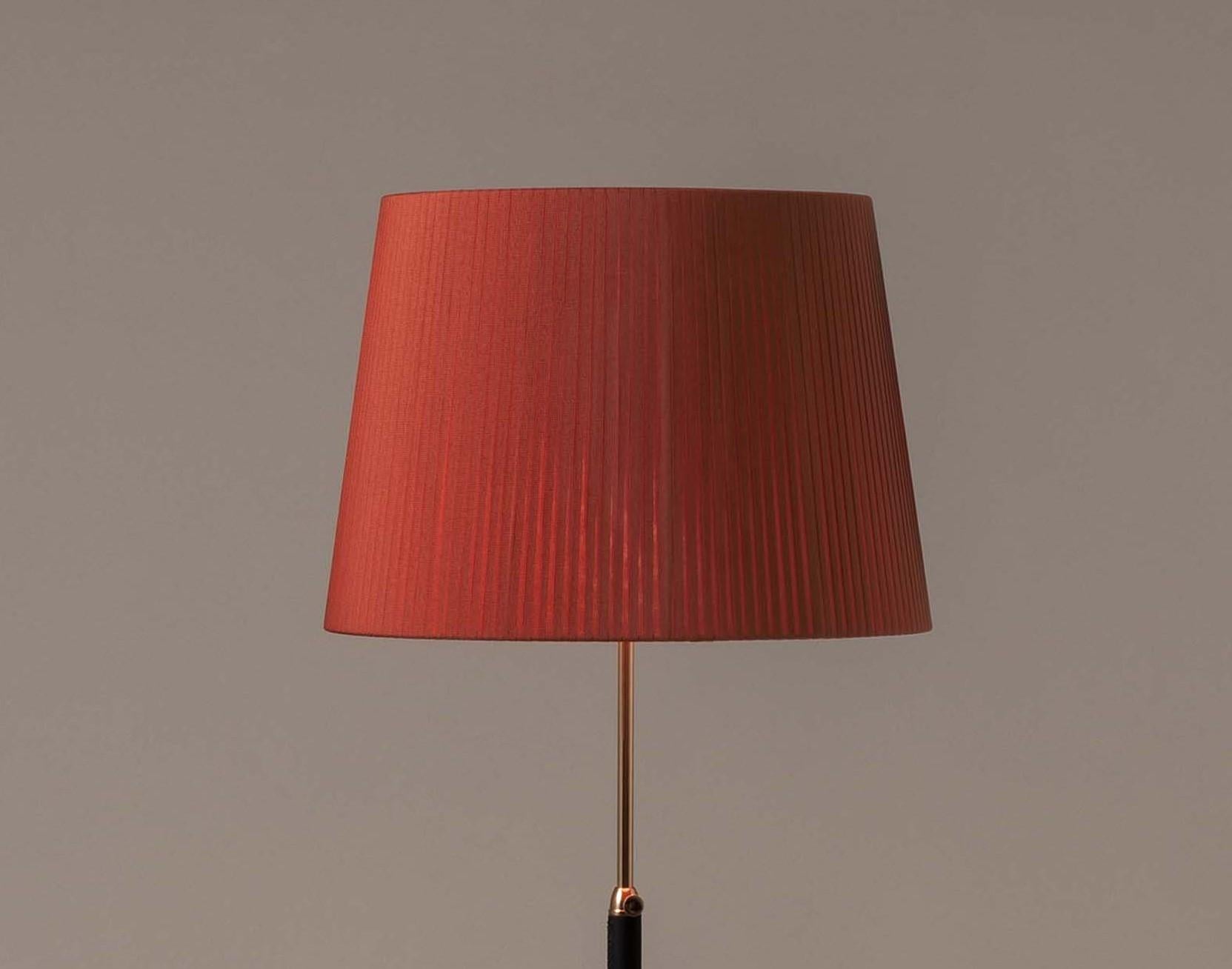 Modern Red and Brass Pie De Salón G1 Floor Lamp by Jaume Sans For Sale