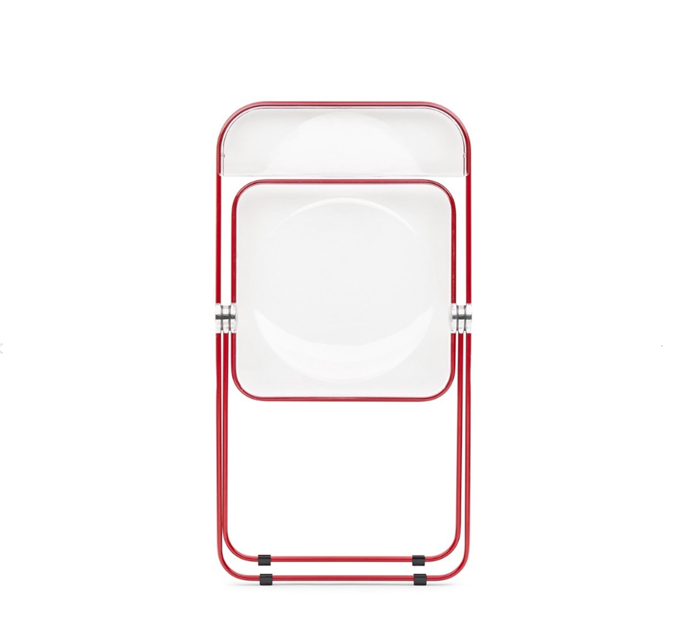 Set of 4 Red and Clear Lucite Plia Folding Chairs by Piretti for Castelli, Italy For Sale 1