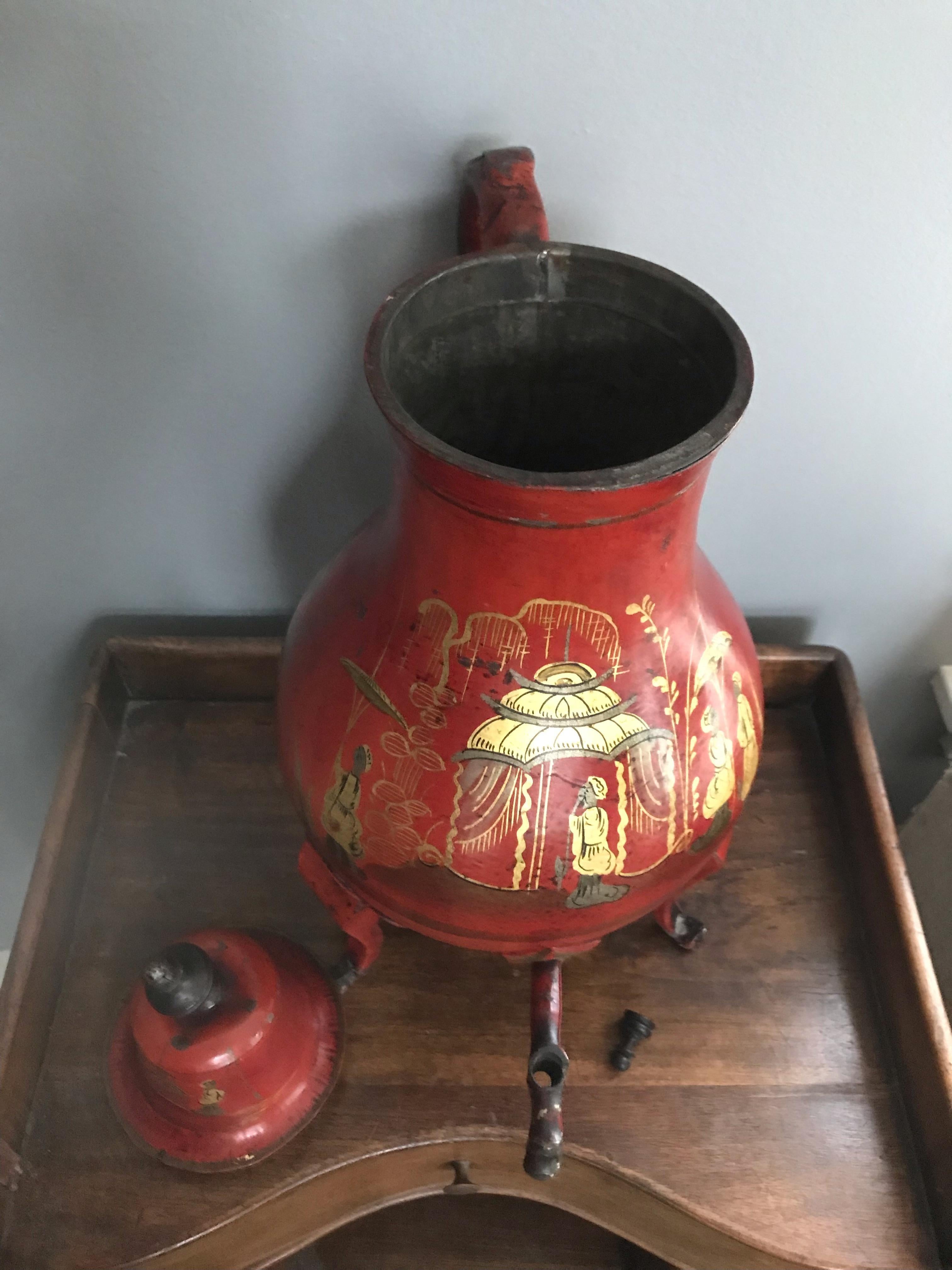 Red and Gilt Tole Chinoiserie Samovar For Sale 2