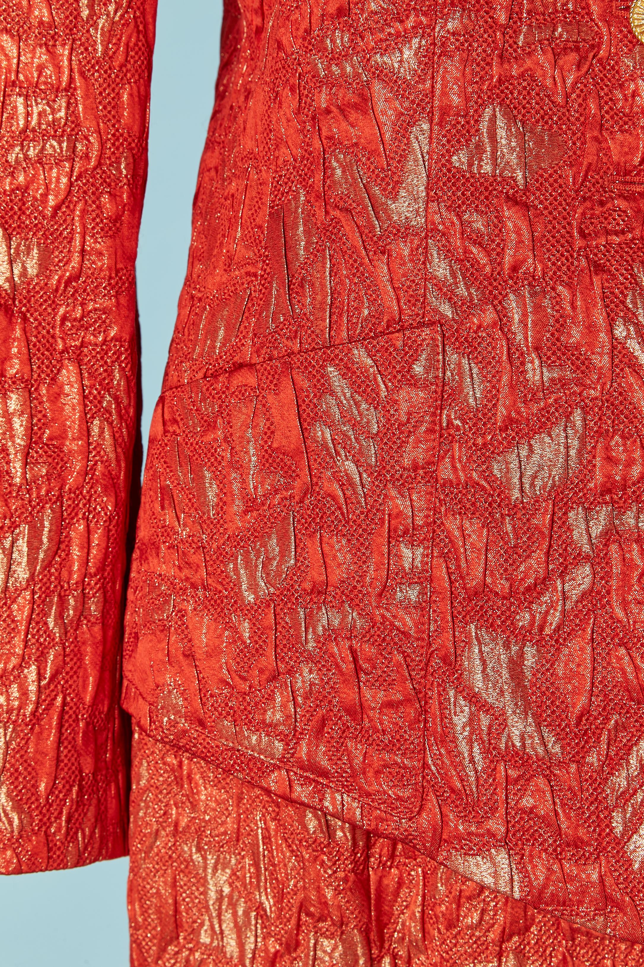 Red and gold brocade evening skirt-suit Louis Féraud Circa 1980's In Excellent Condition For Sale In Saint-Ouen-Sur-Seine, FR