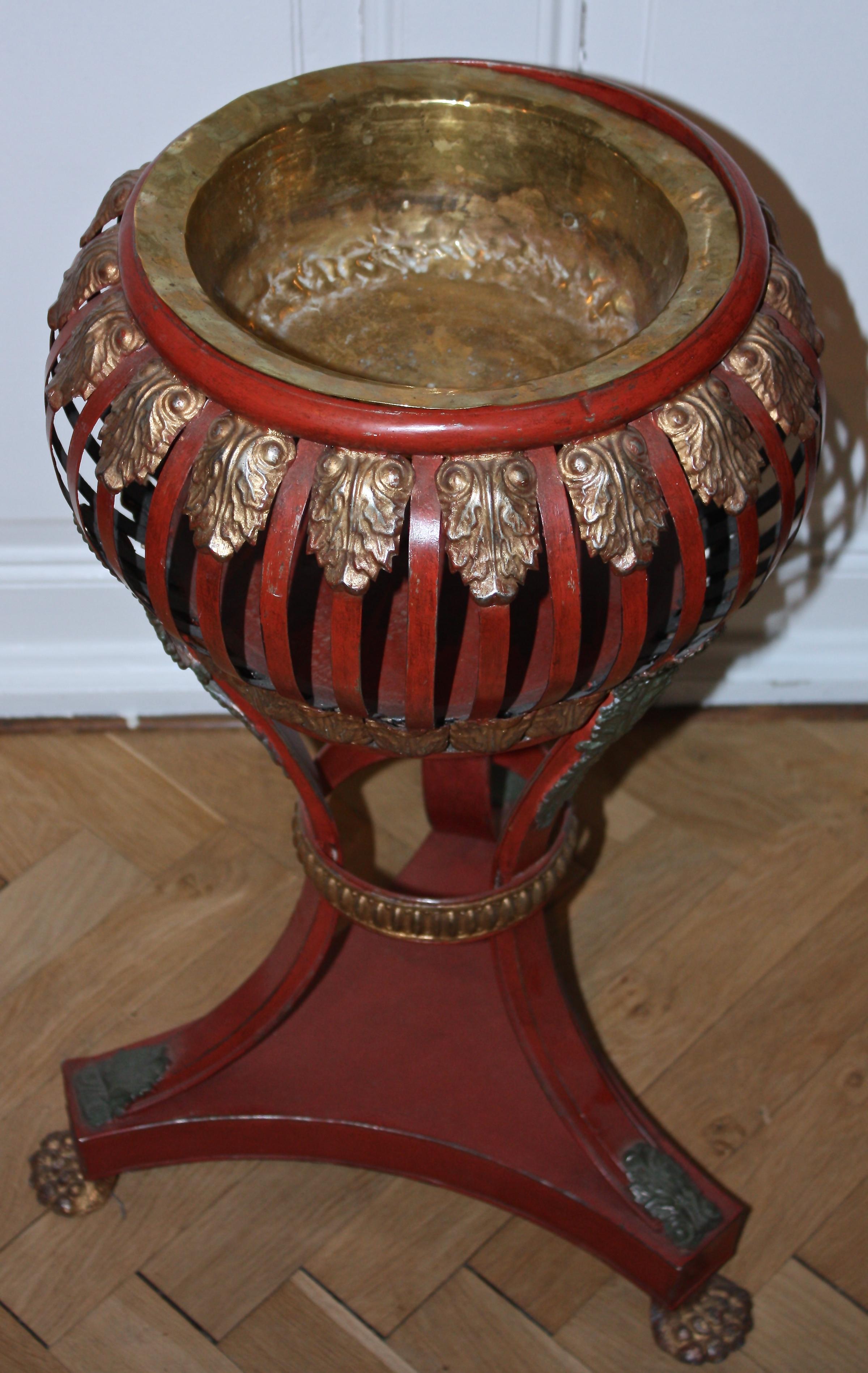 Red And Gold Leaf Painted Art Nouveau Toleware Planter Or Champagne Cooler For Sale 5