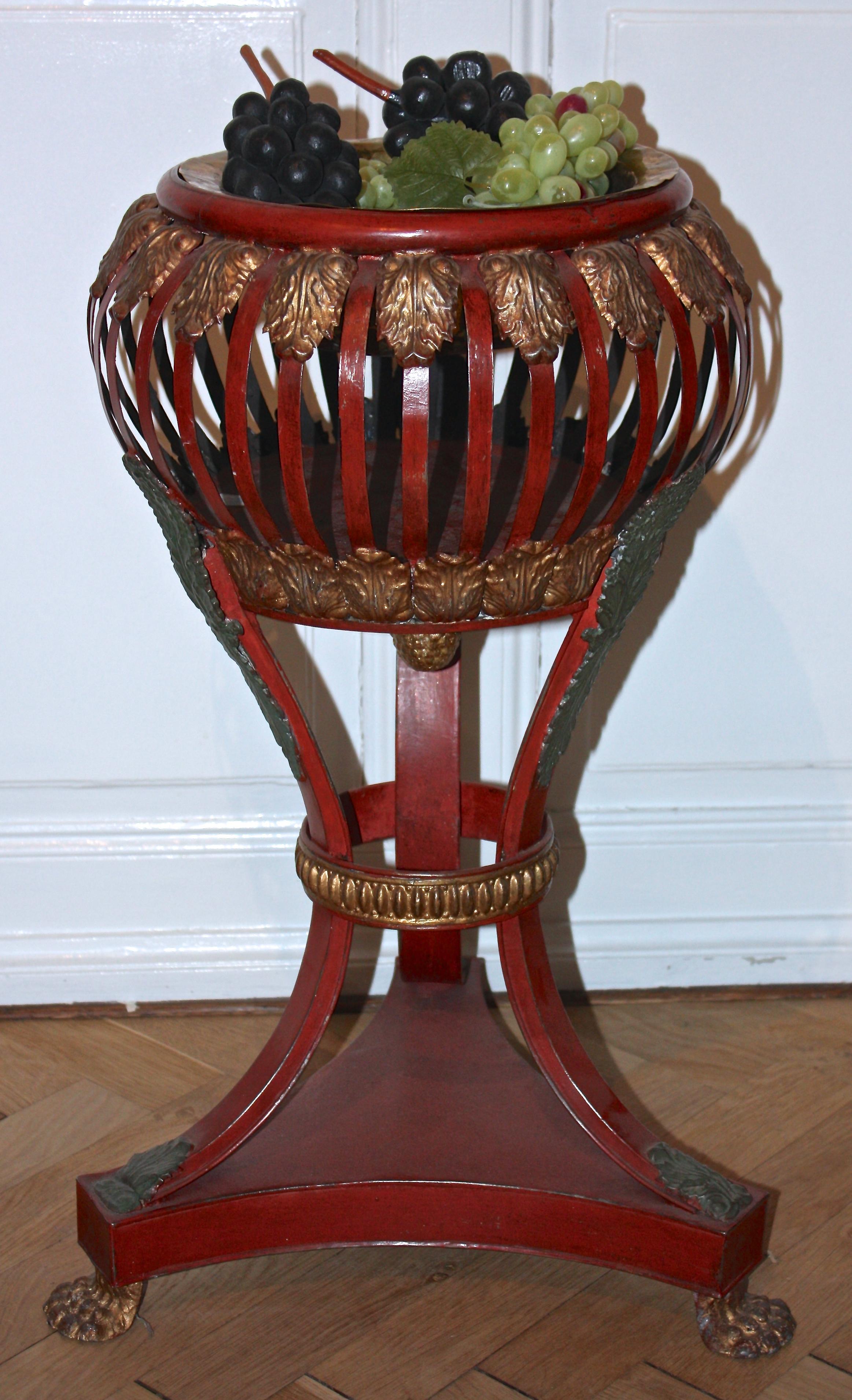 20th Century Red And Gold Leaf Painted Art Nouveau Toleware Planter Or Champagne Cooler For Sale