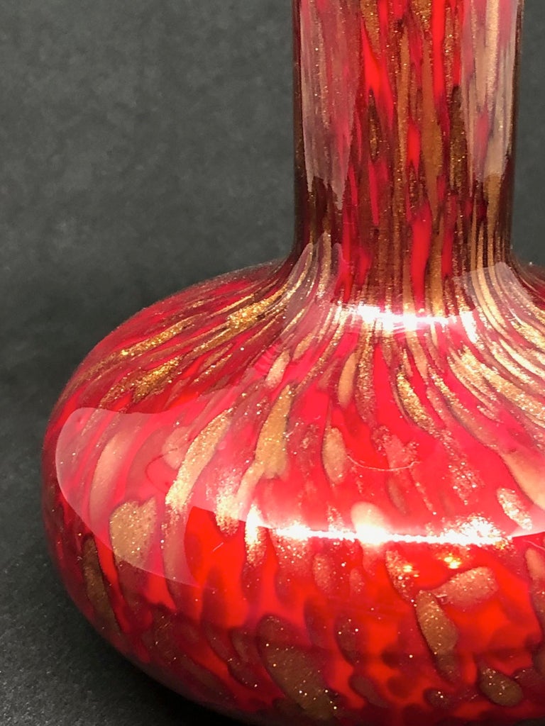 Red and Gold Murano Glass Vase by Barovier and Toso Cordonato D'Oro For Sale at 1stDibs red