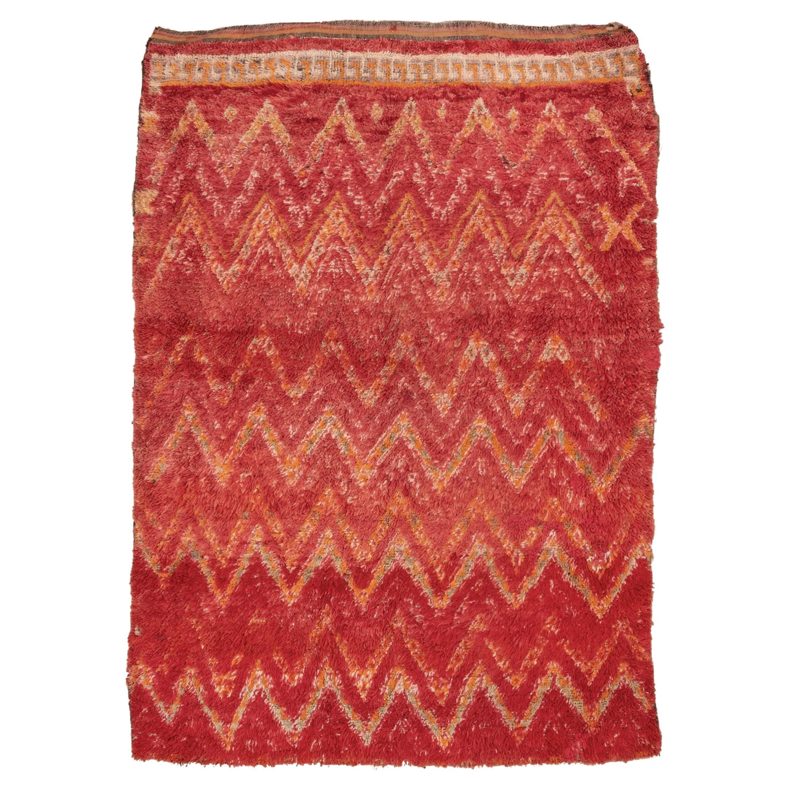 Red and Gold Zigzag Modern Moroccan Shag Rug